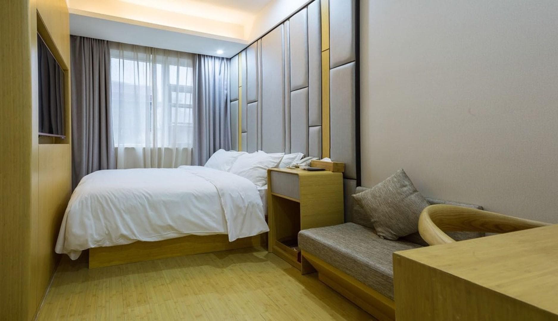 Ji Hotel Wuhan Wuchang Zhongnan Road photo 2