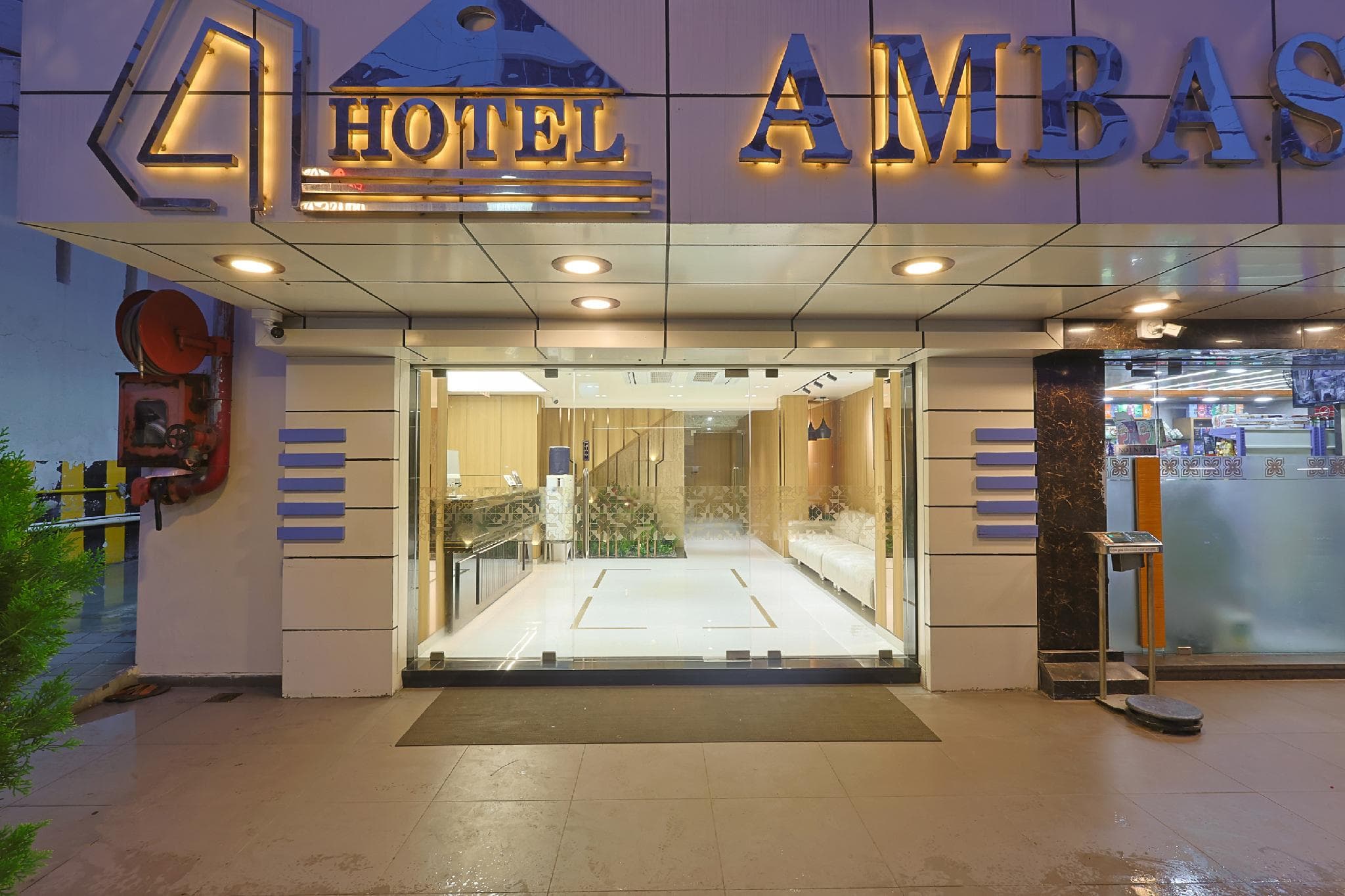 Hotel Ambassador photo 5