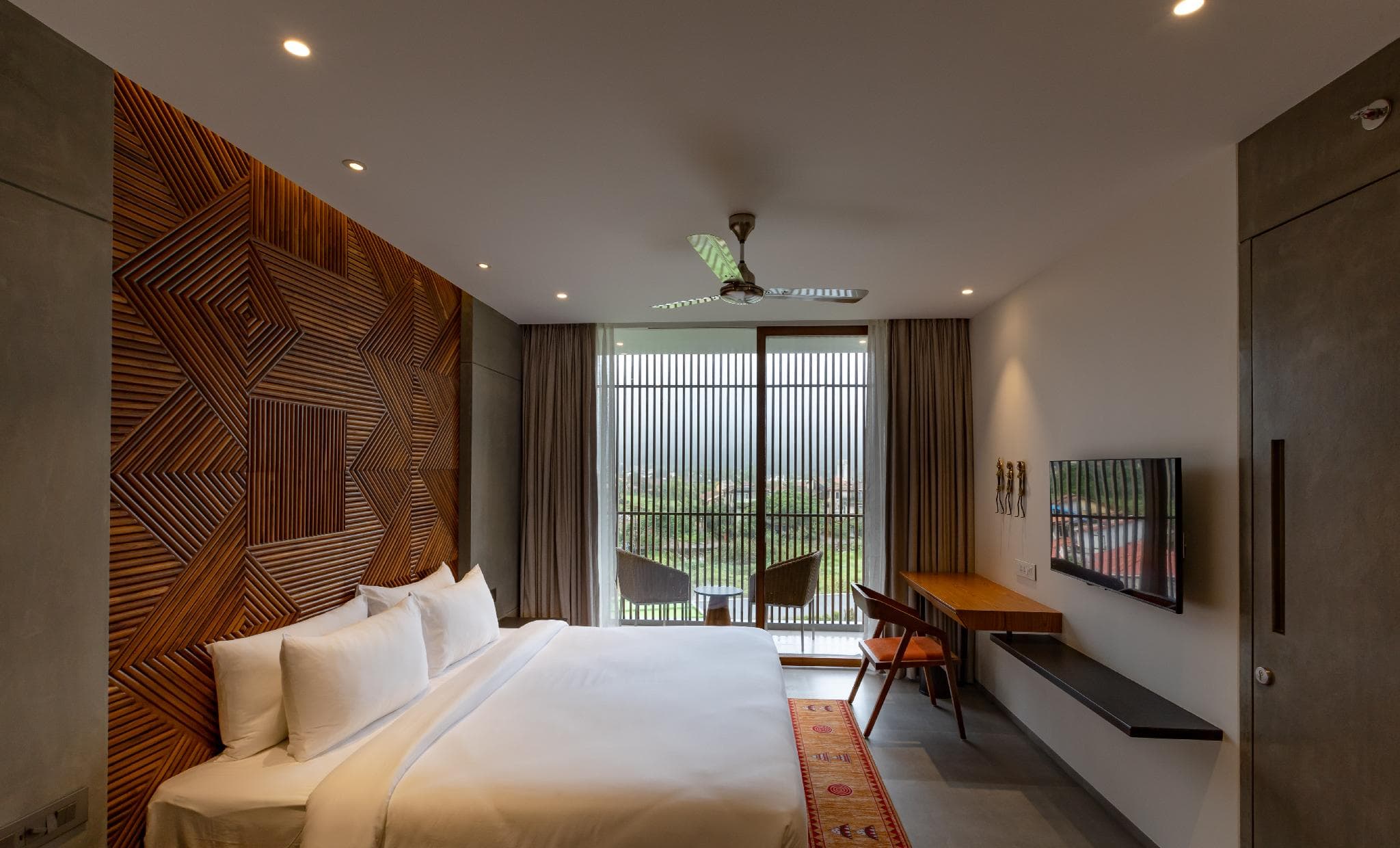Radisson Resort and Spa Lonavala photo 2