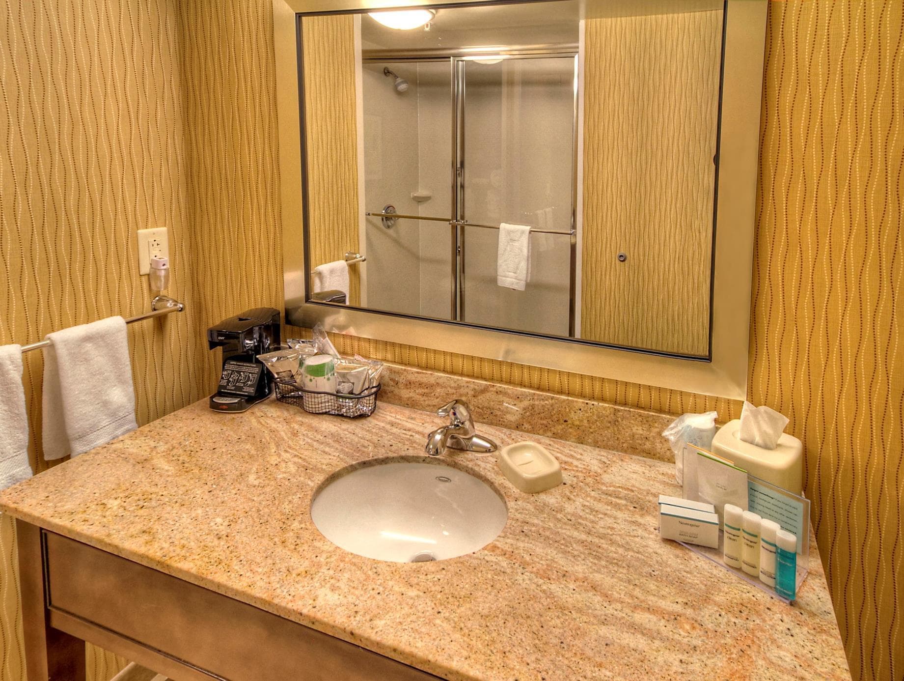 Hampton Inn & Suites Rochester/Henrietta photo 3
