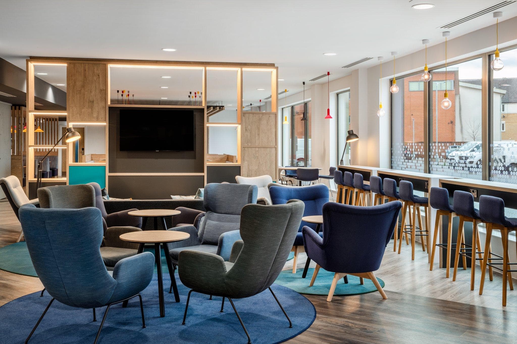 Holiday Inn Express Cambridge West Cambourne By IHG photo 5