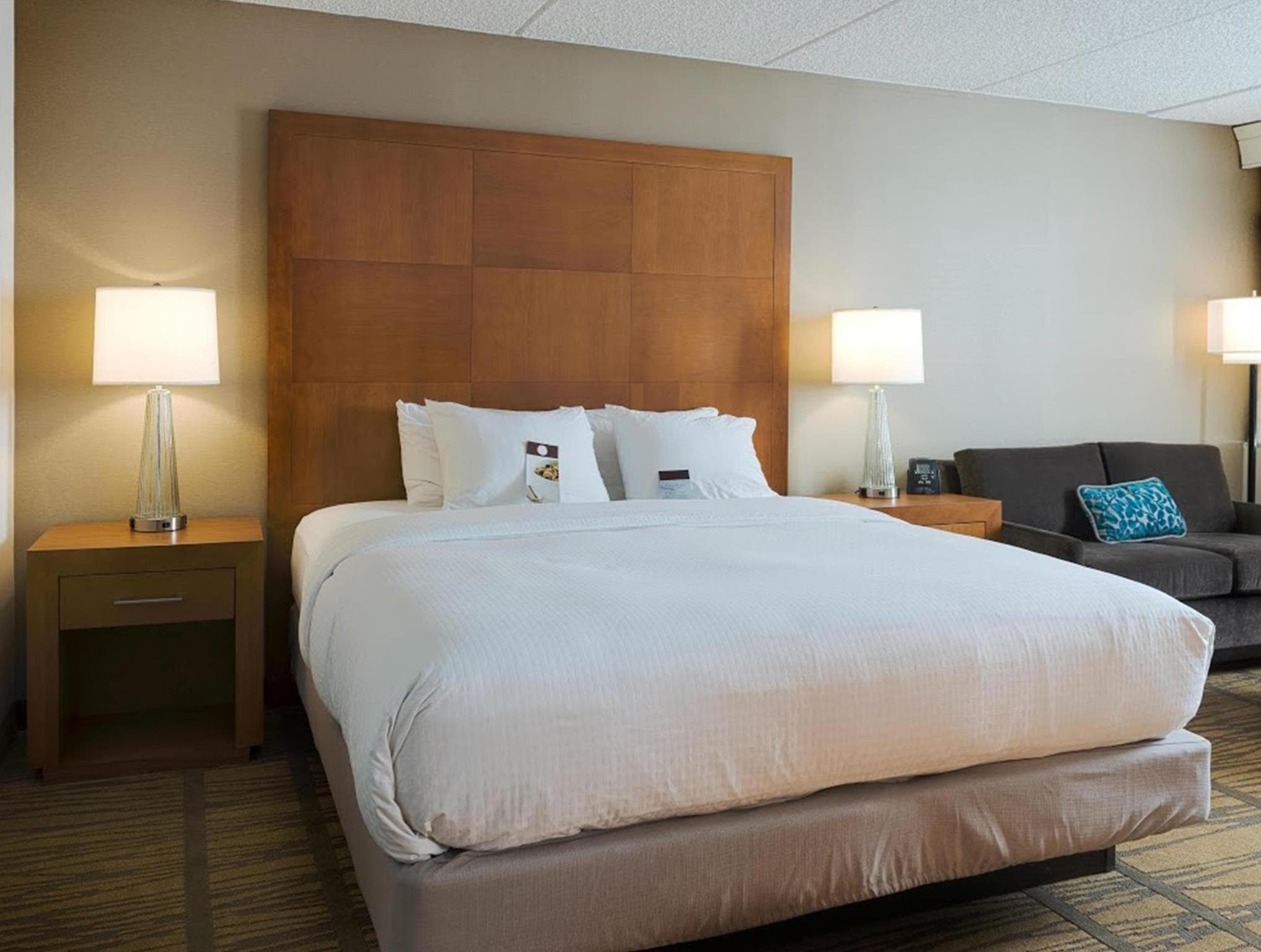 DoubleTree by Hilton Hotel Rochester photo 5