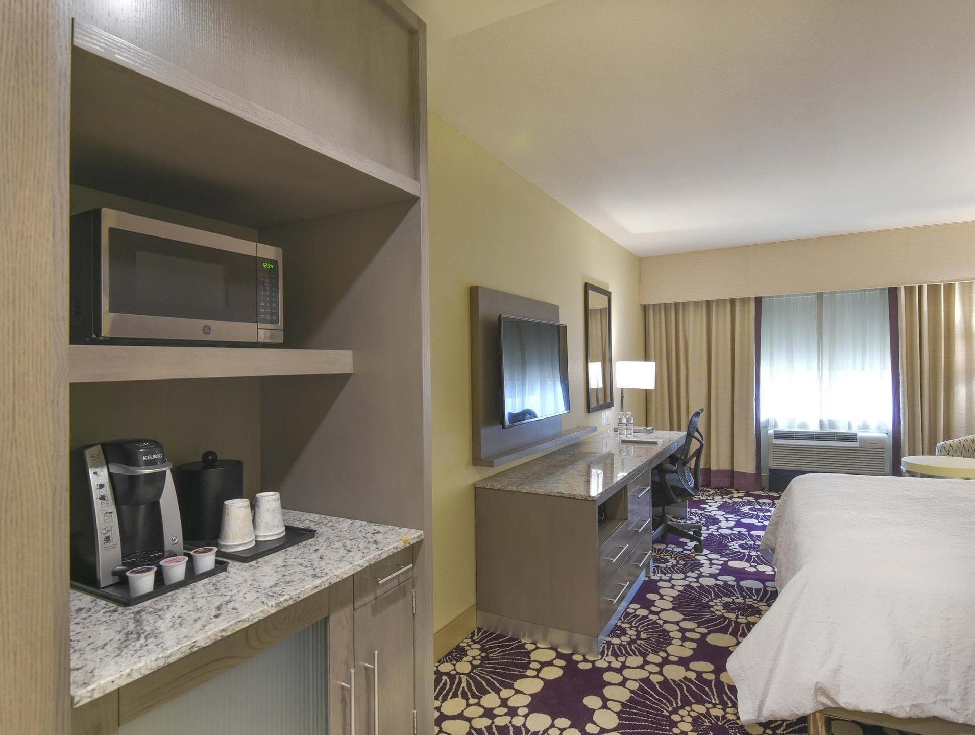 Hilton Garden Inn Raleigh/Crabtree Valley photo 4