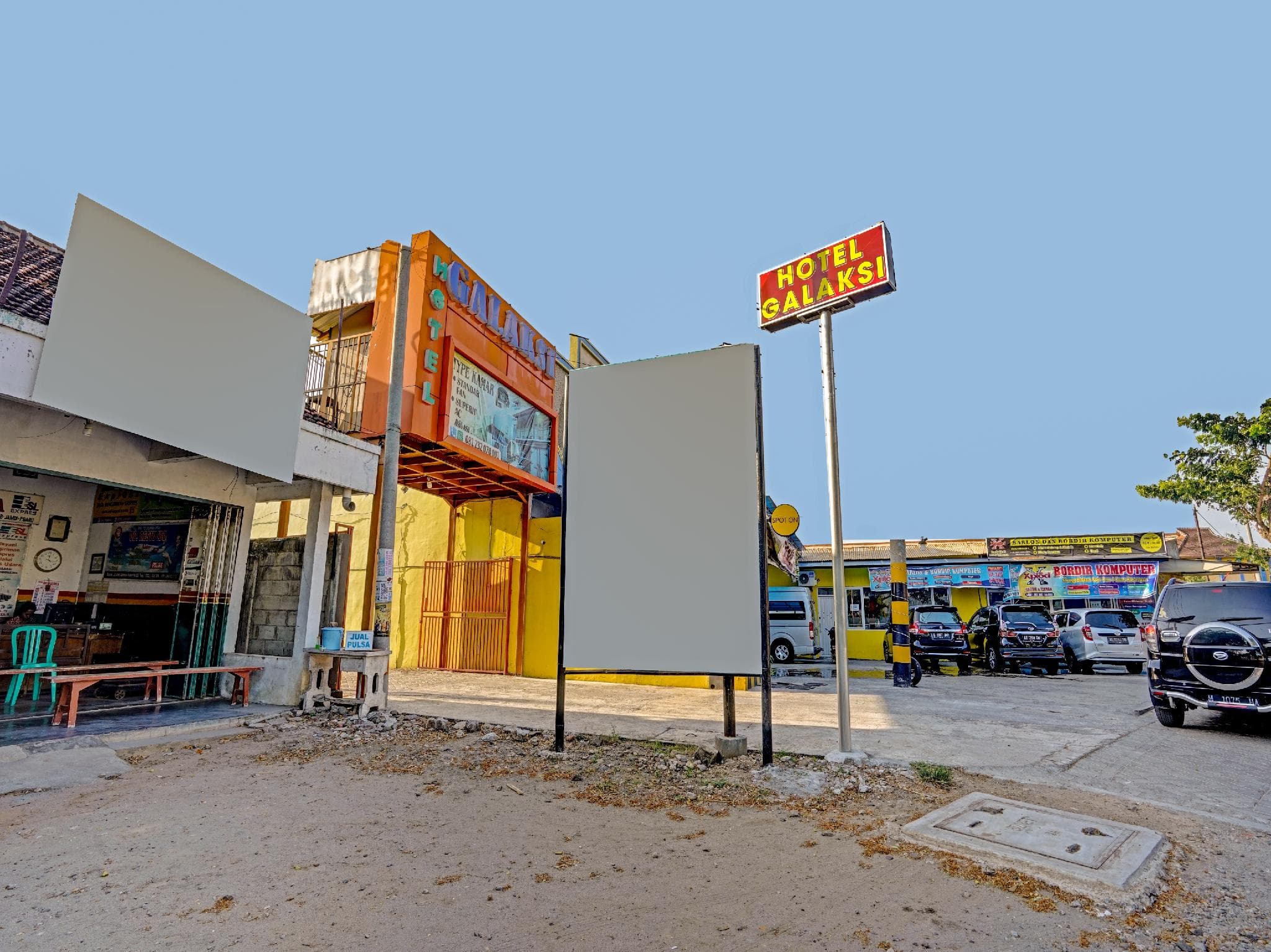 OYO 90622 Hotel Galaksi photo 5