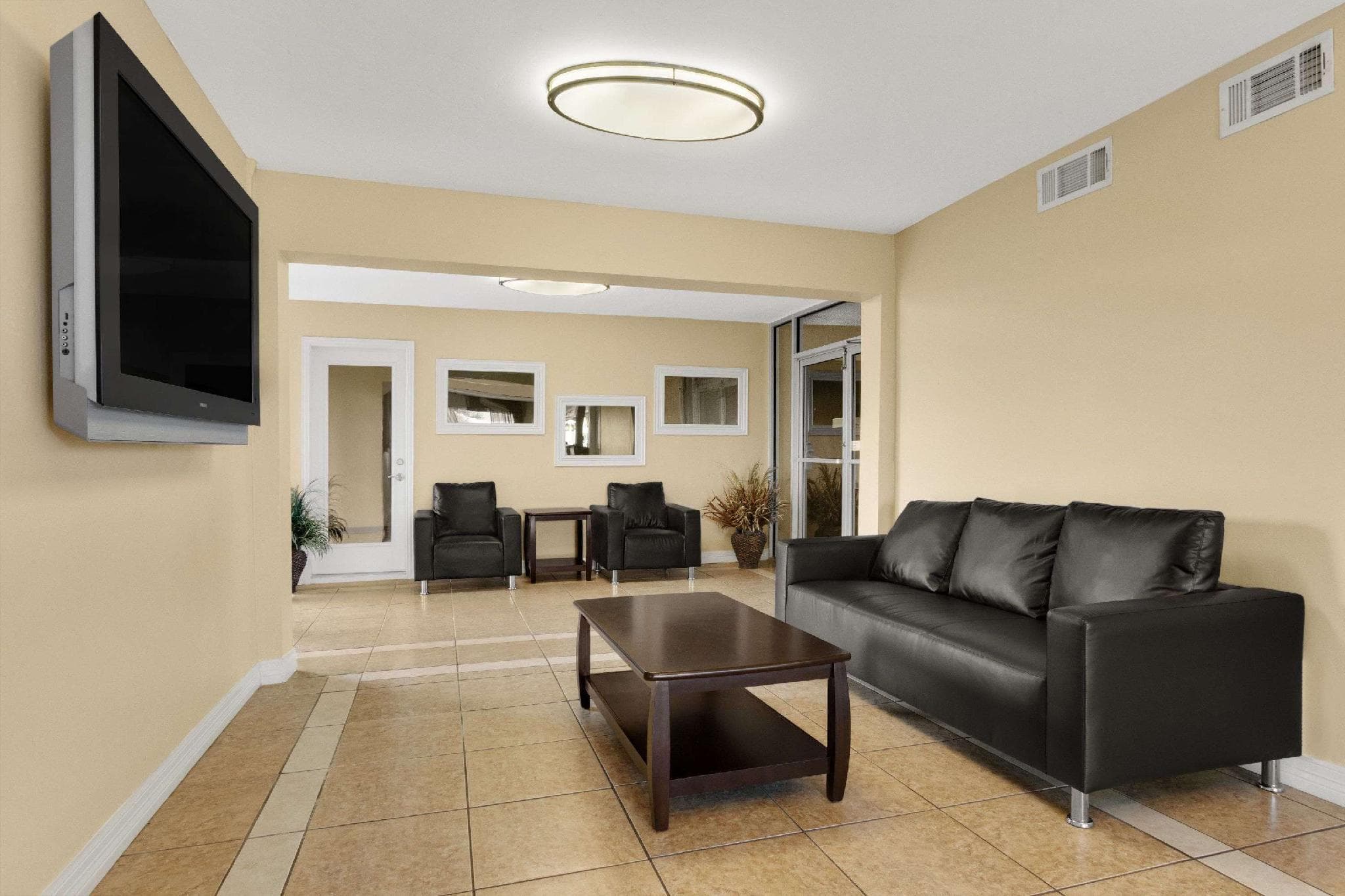 Super 8 By Wyndham Fort Worth Tx photo 5