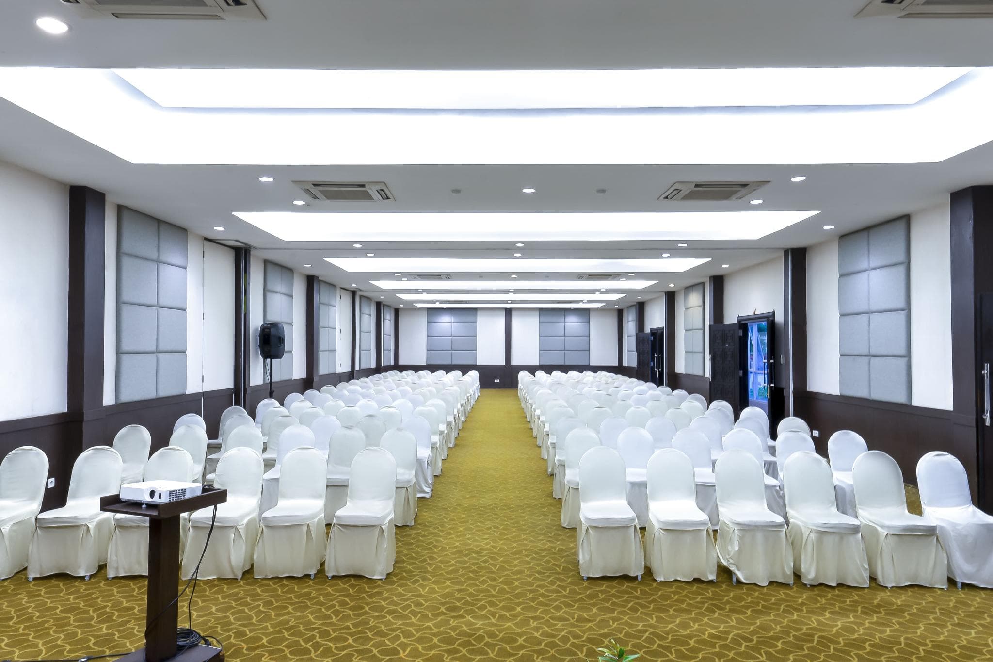 Solaris Hotel Malang photo 5