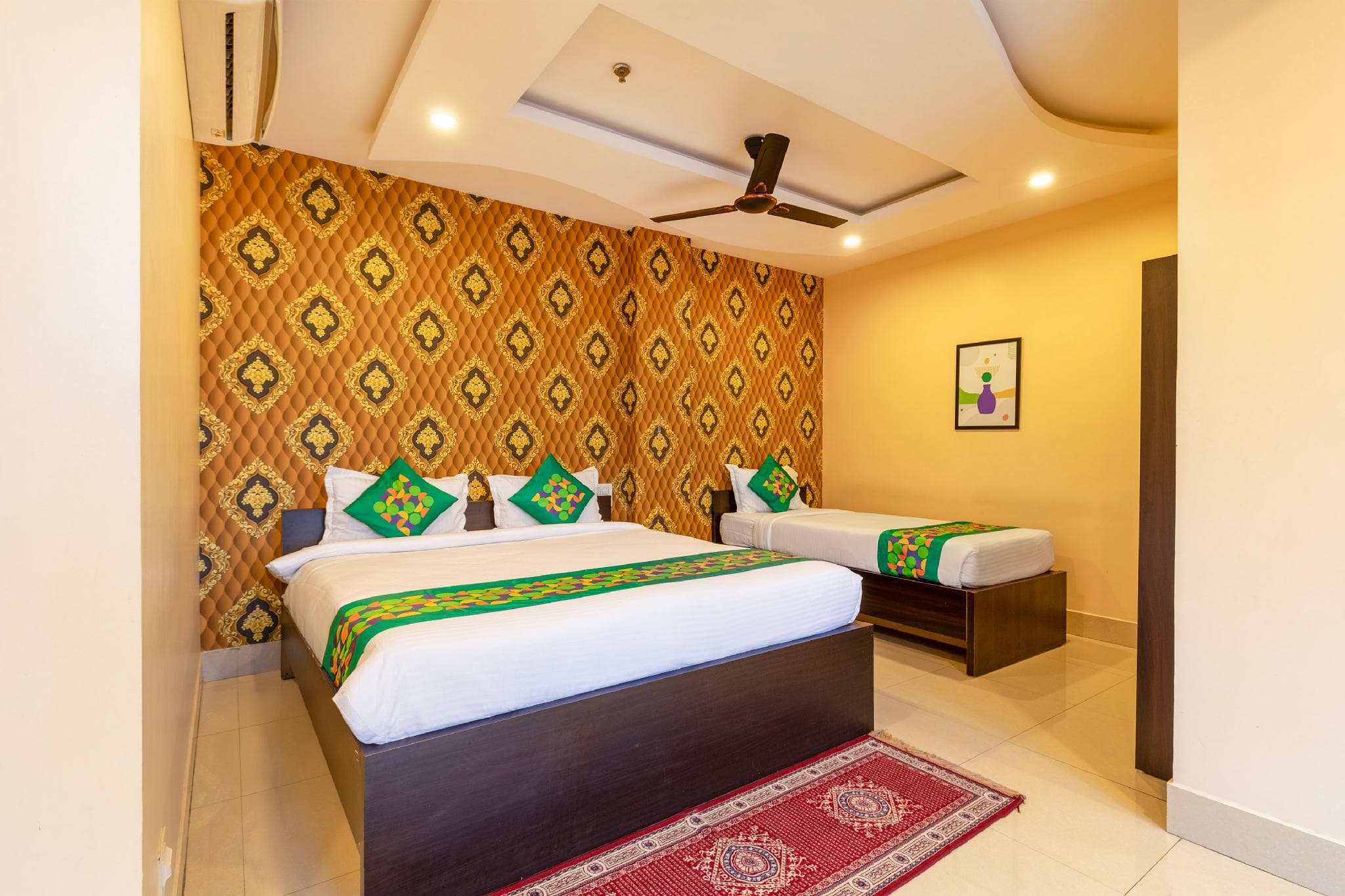 Treebo Hotel Mobi VIP Airport photo 2