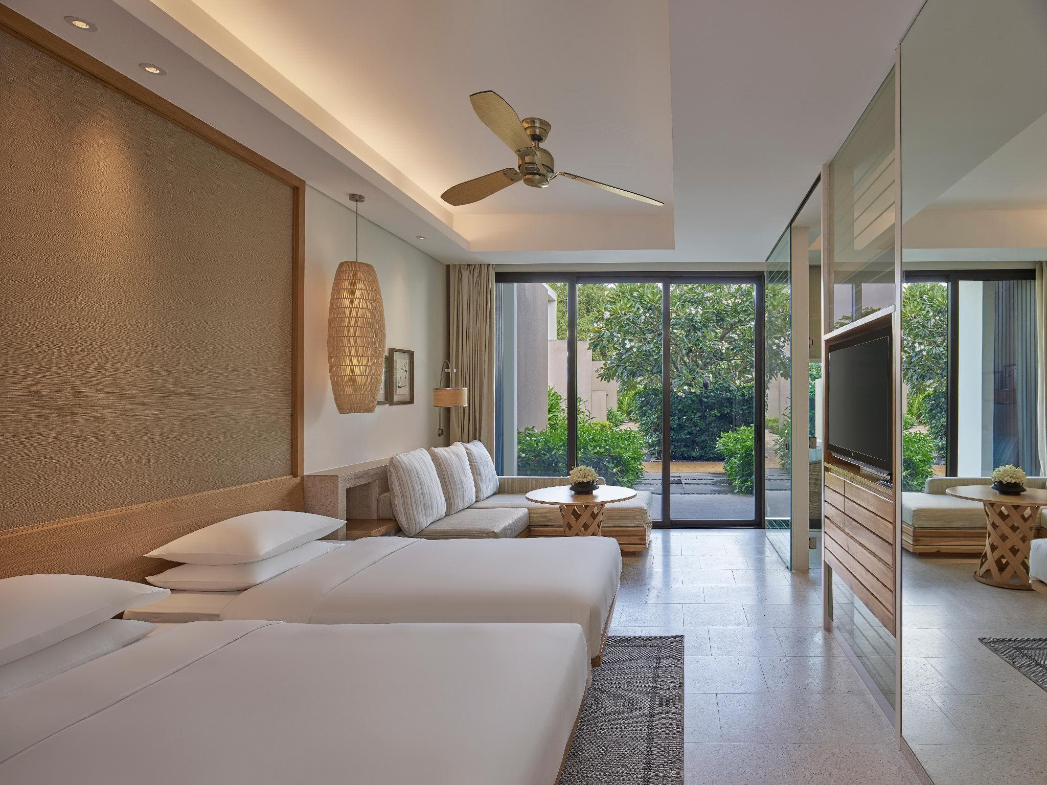 Hyatt Regency Danang Resort And Spa photo 2