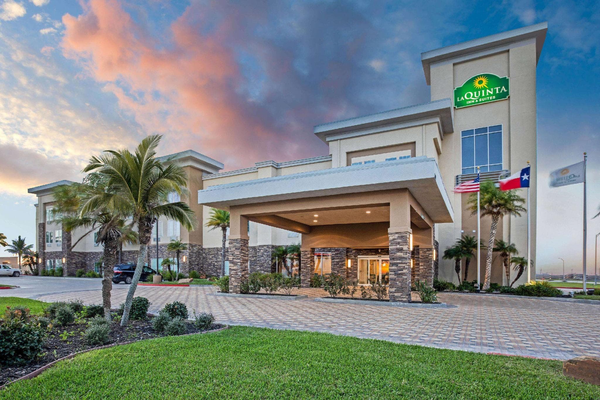 La Quinta Inn & Suites by Wyndham Corpus Christi - Portland photo 5