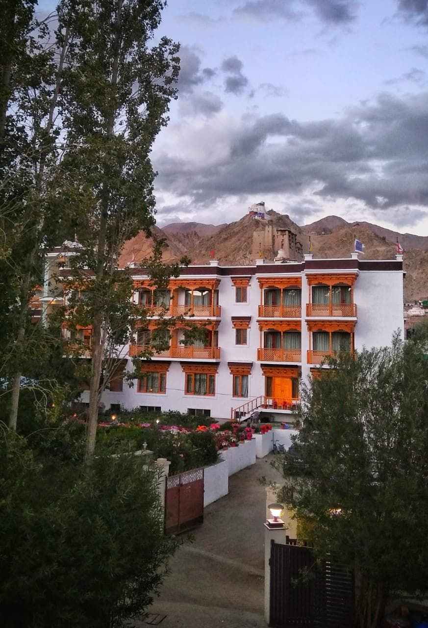 Hotel Jigmet photo 3