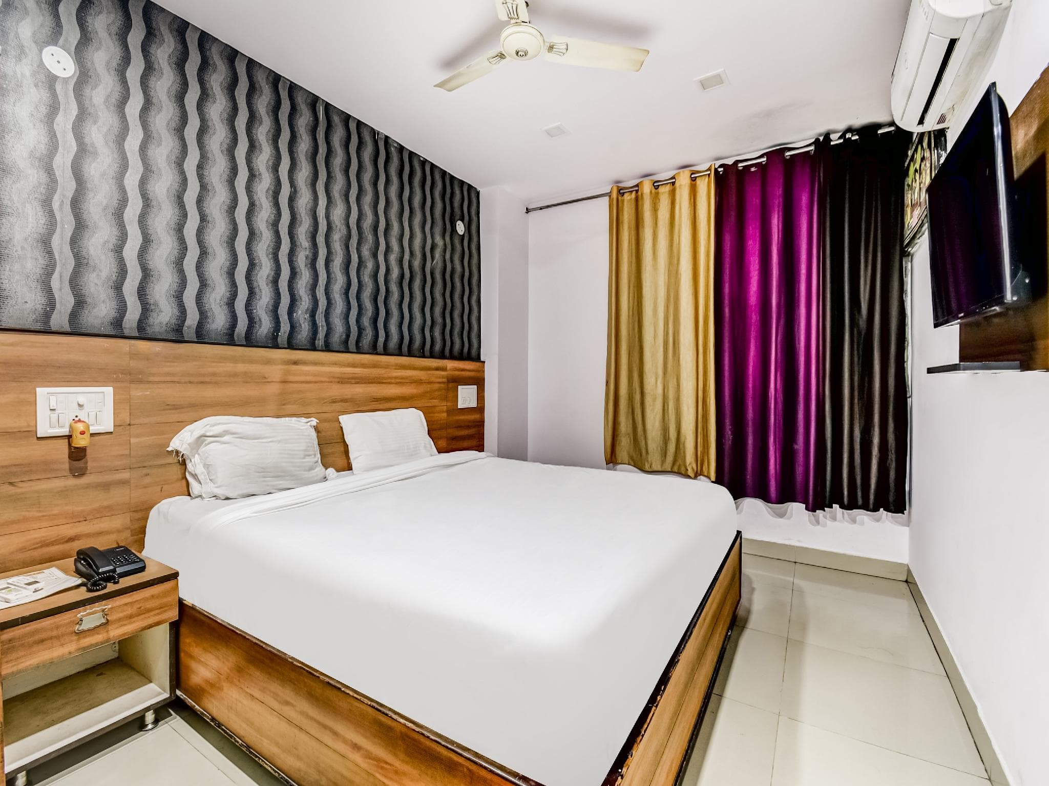OYO Flagship Hotel Sunset Inn photo 2