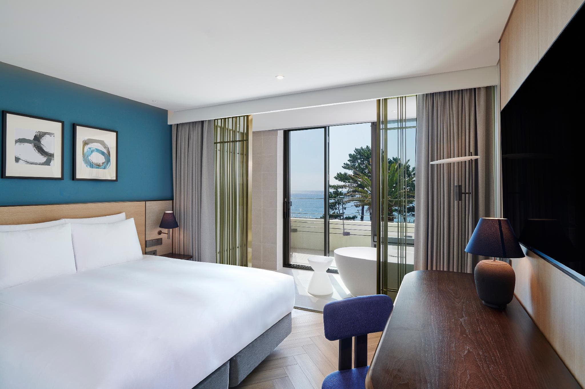 PARNAS HOTEL JEJU photo 2
