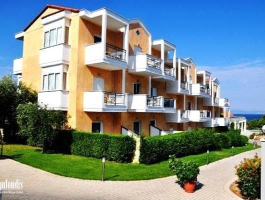 Louloudis Boutique Hotel