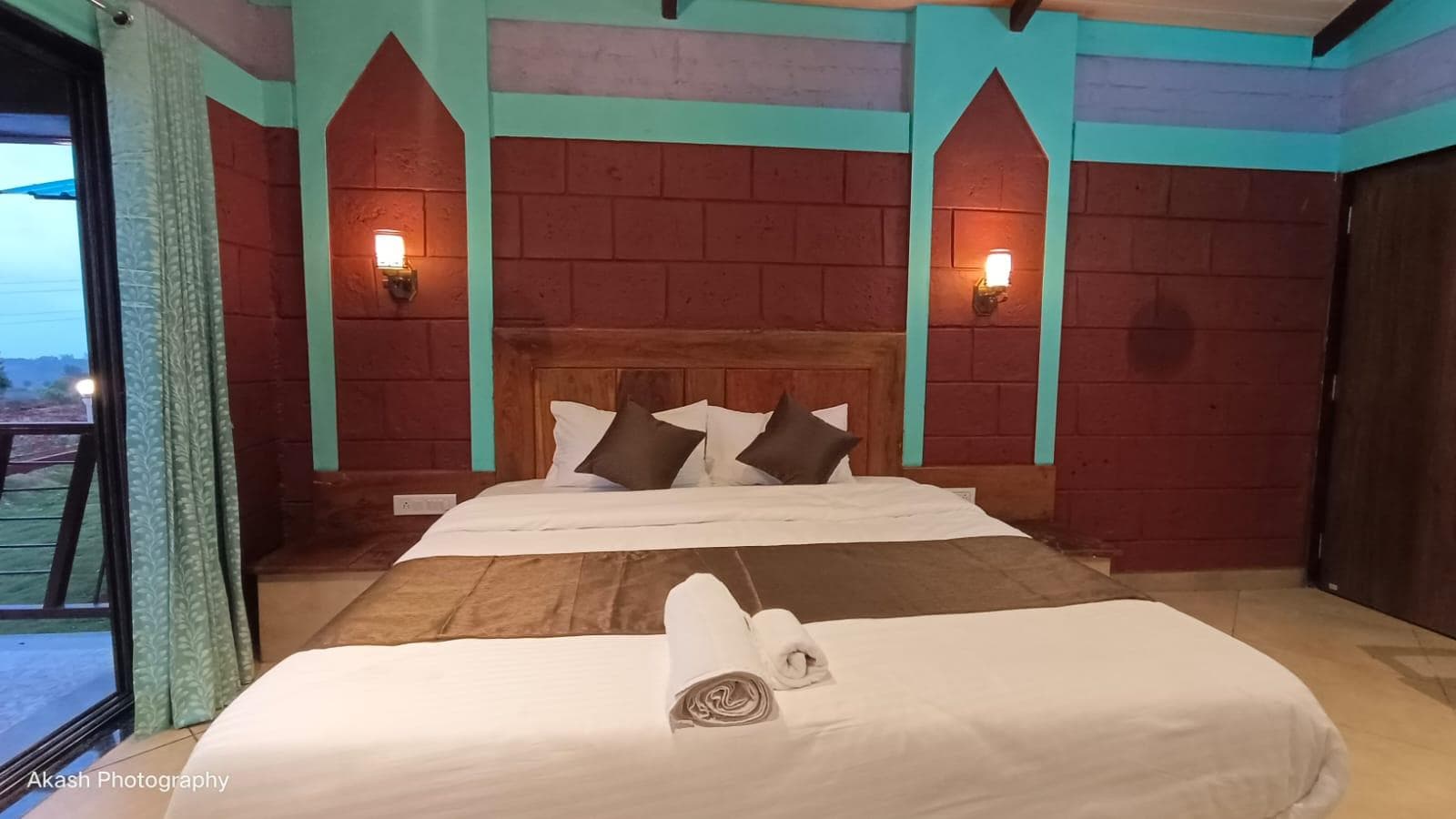 Royal Stone Resort photo 2