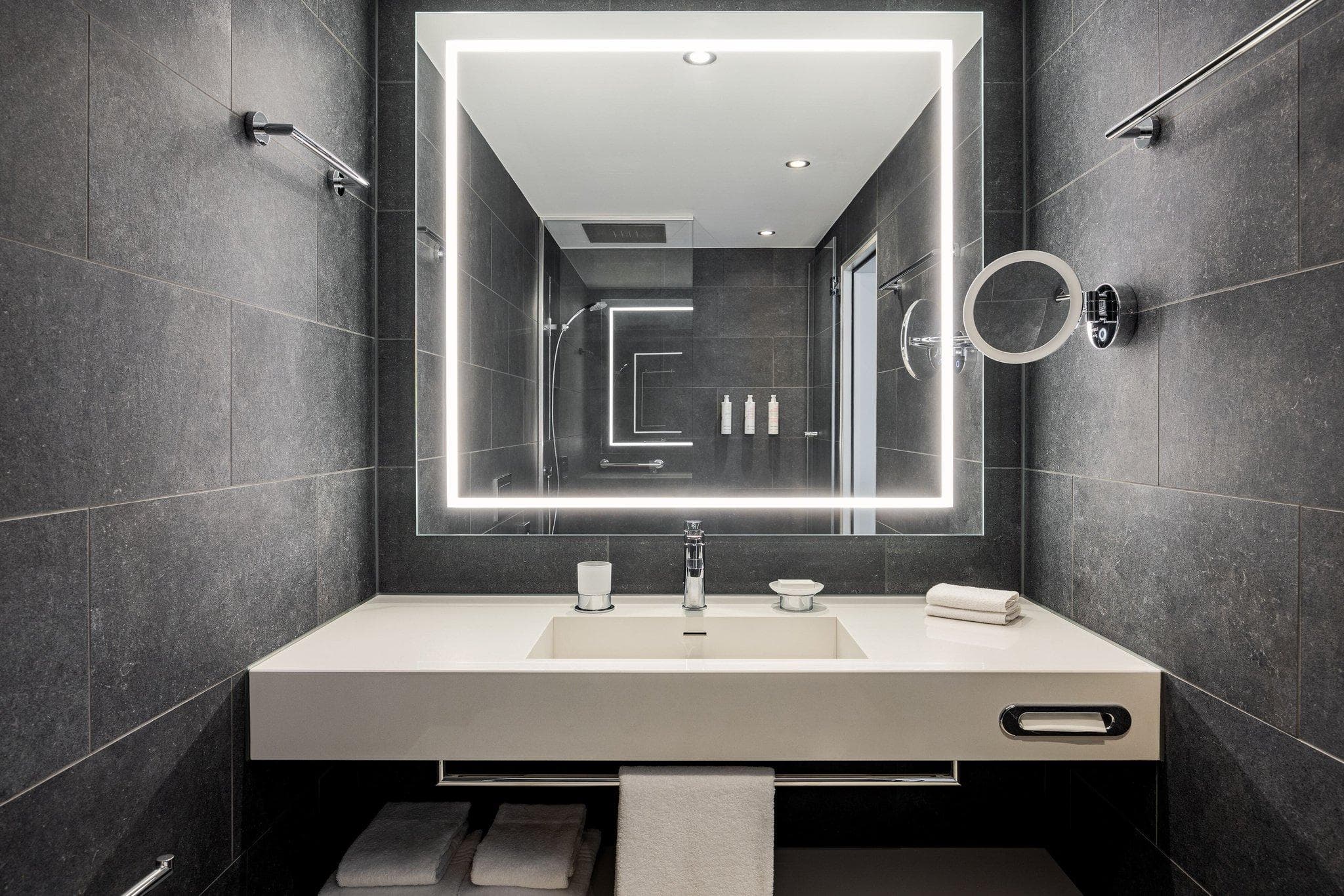 Basel Marriott Hotel photo 2