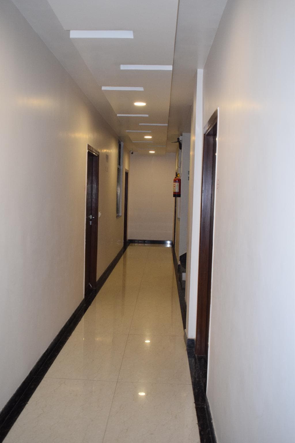 Hotel Singh Comfort Inn photo 4