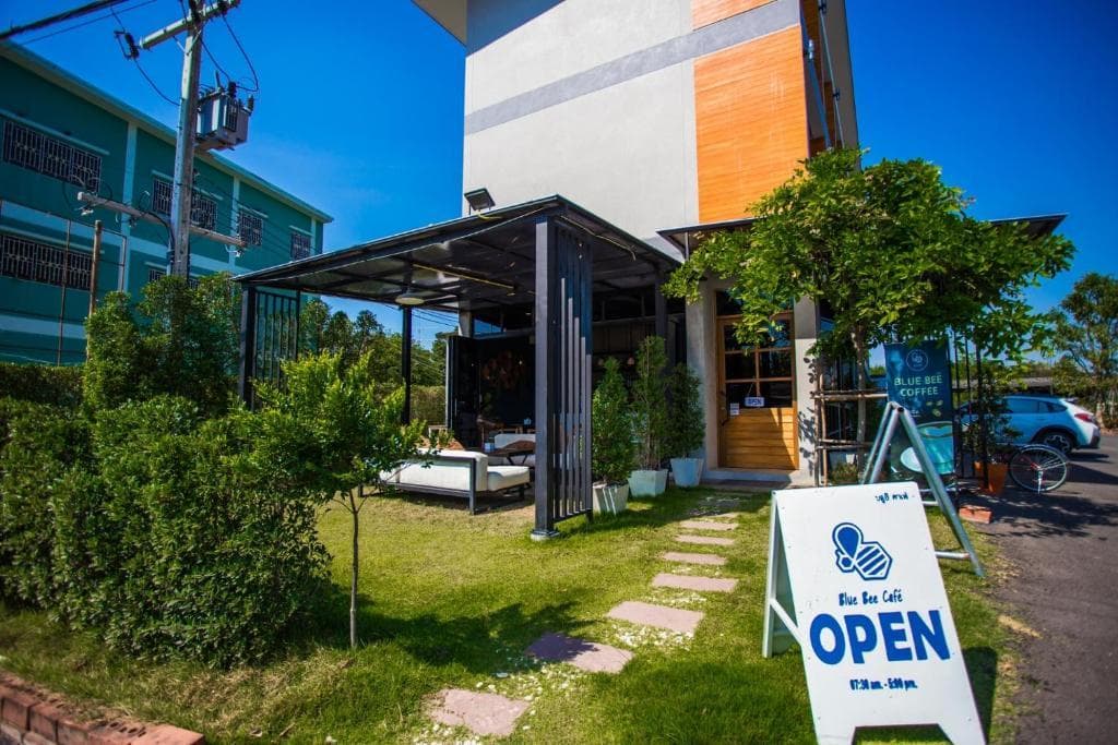 The One Hotel Suan Pheung photo 3