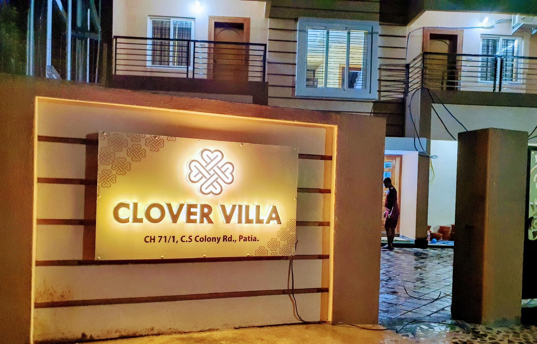 CLOVER VILLA HOTELS