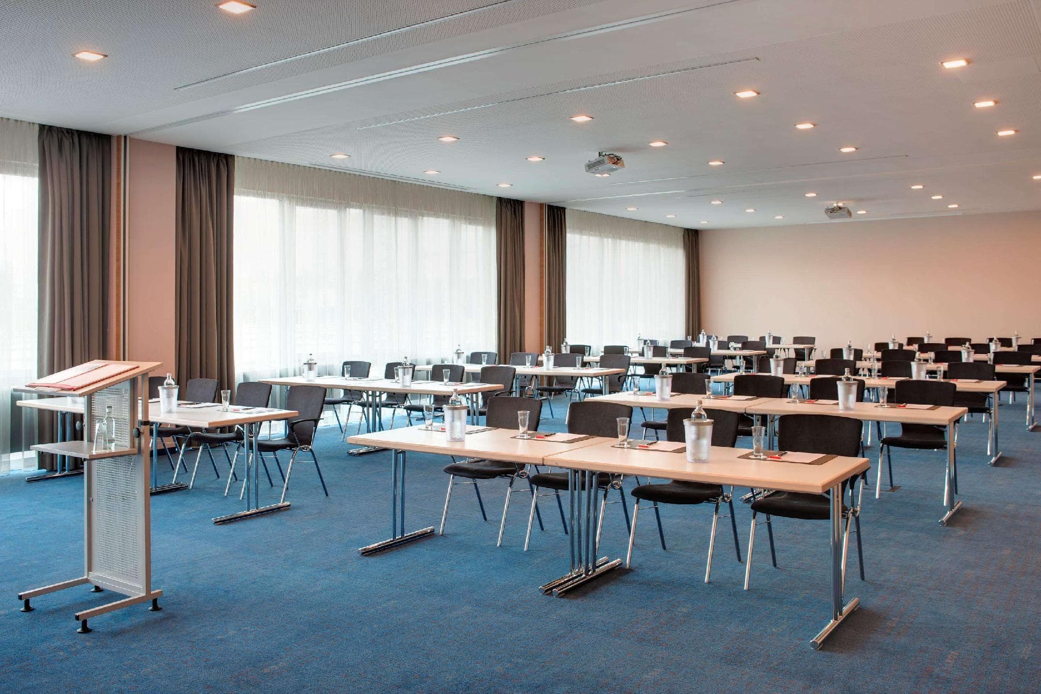 IntercityHotel Darmstadt photo 5