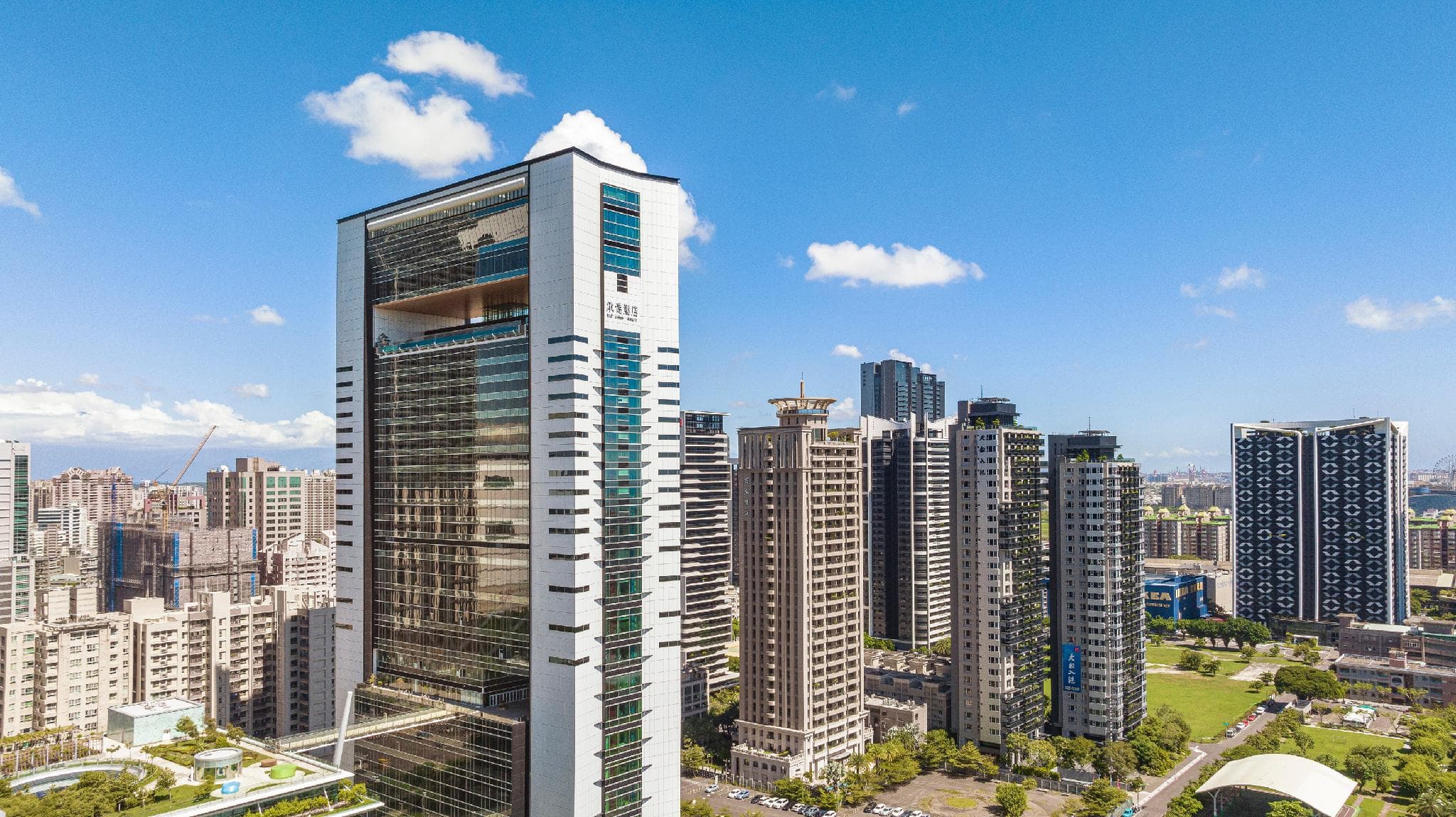 TAI Urban Resort photo 4