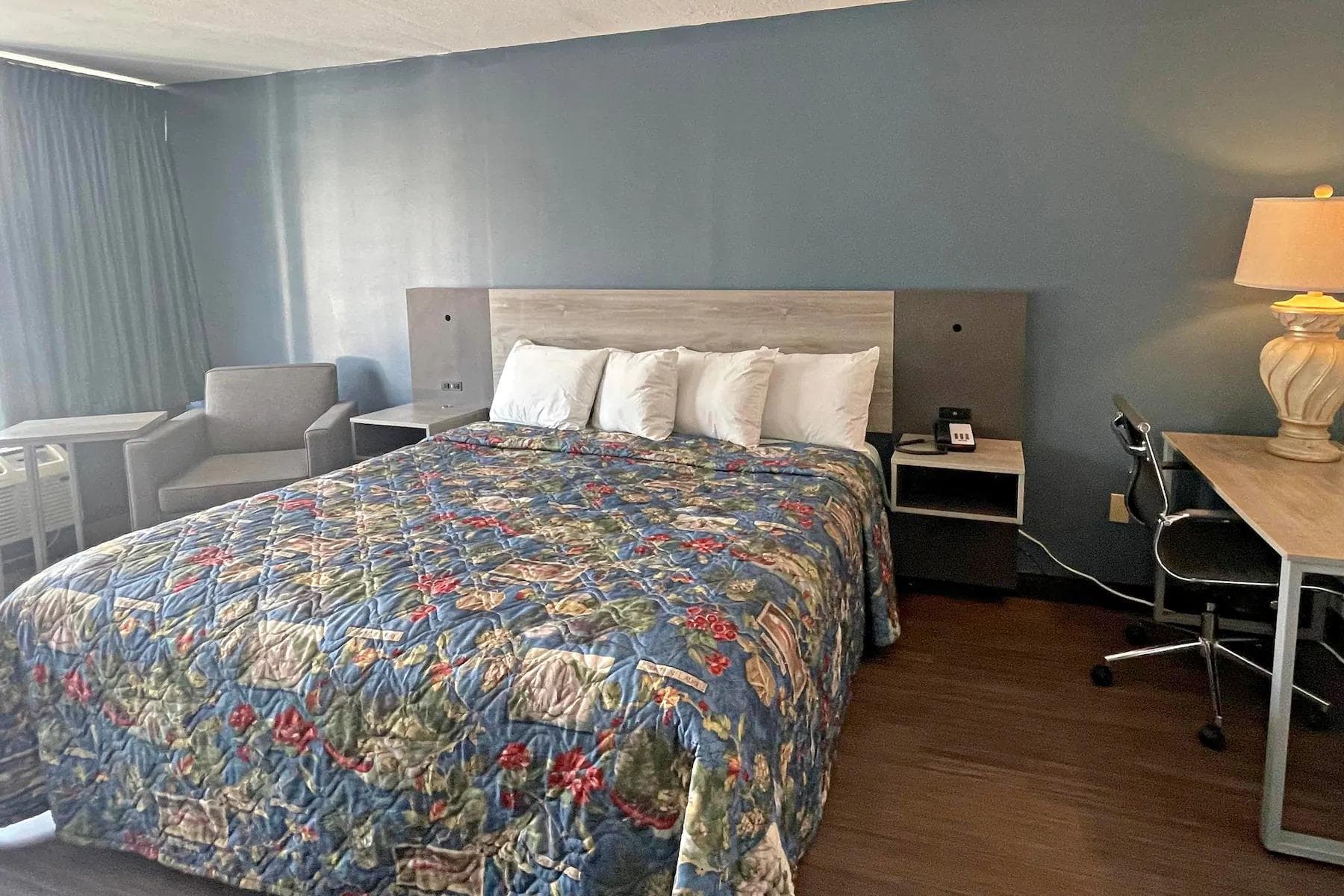Travelodge by Wyndham Pigeon Forge Dollywood Lane photo 2