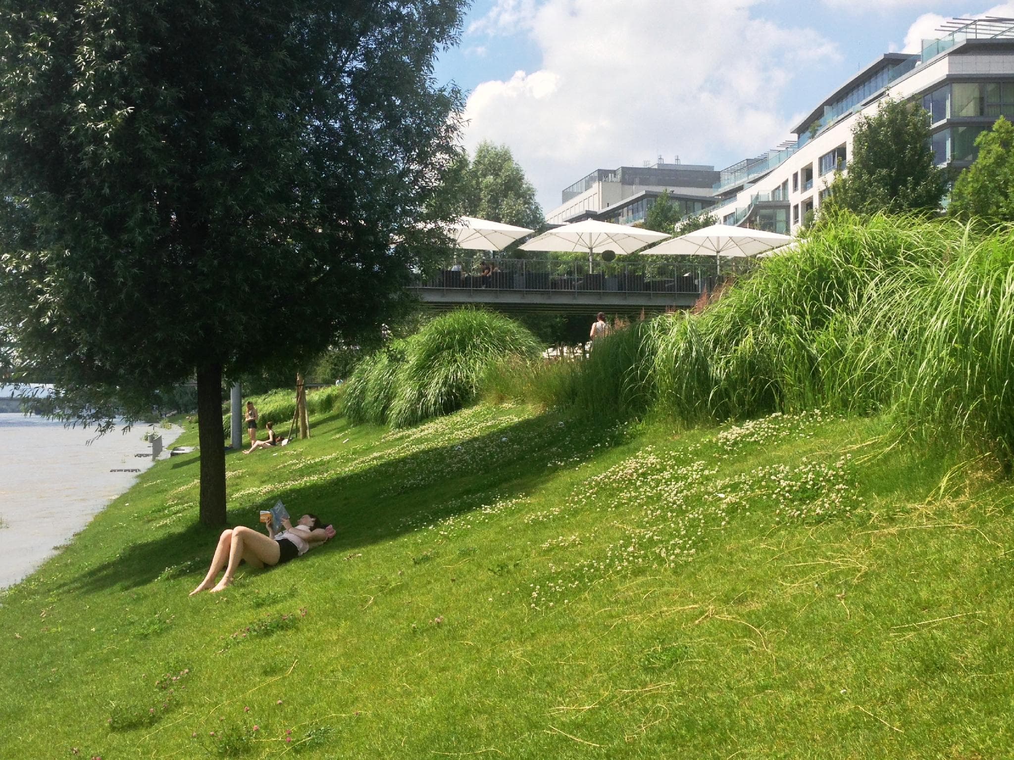 EUROVEA Apartments photo 3