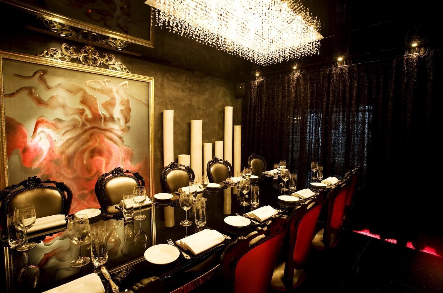 The Luxe Manor photo 3