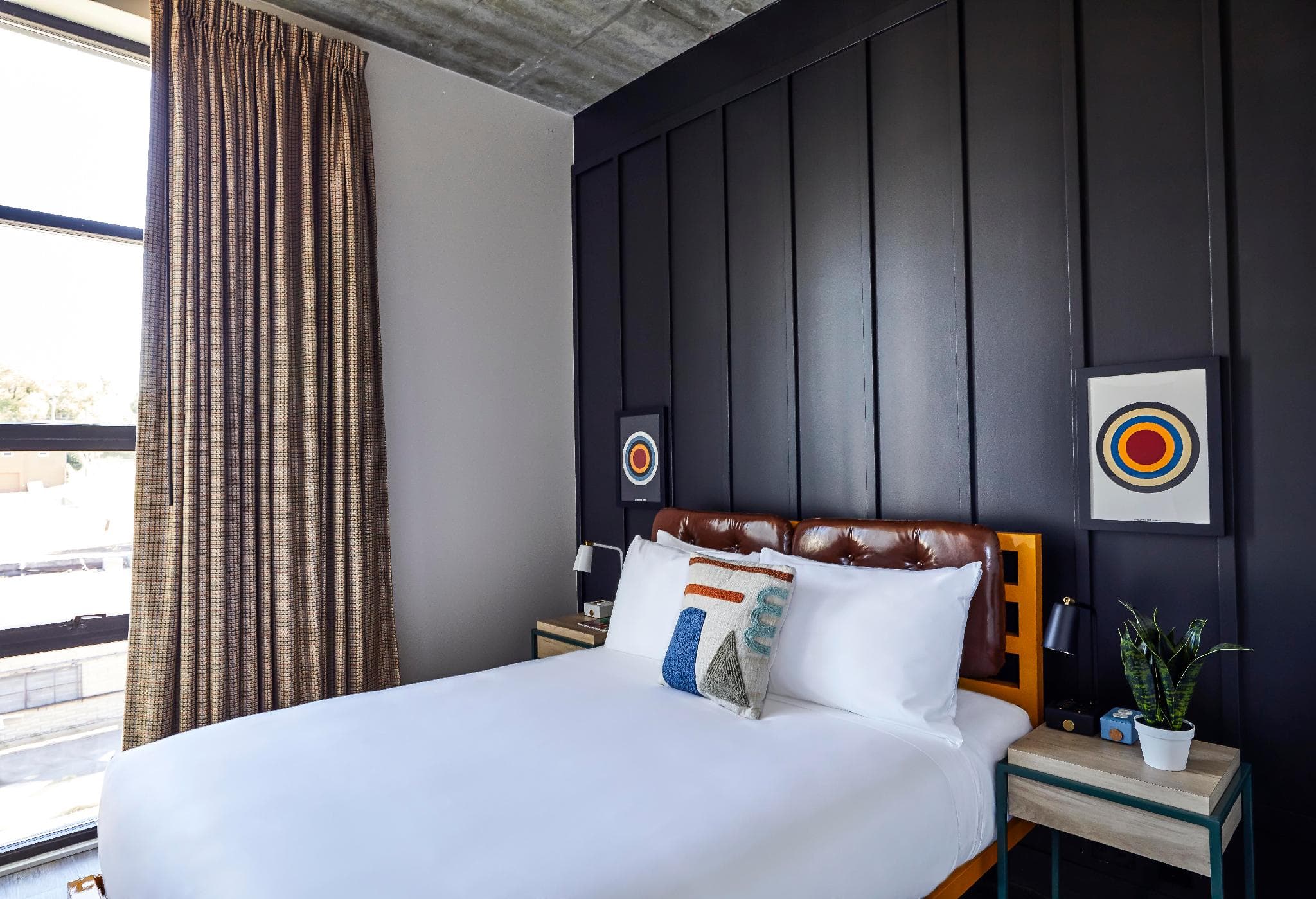 Waymore's Guest House photo 4