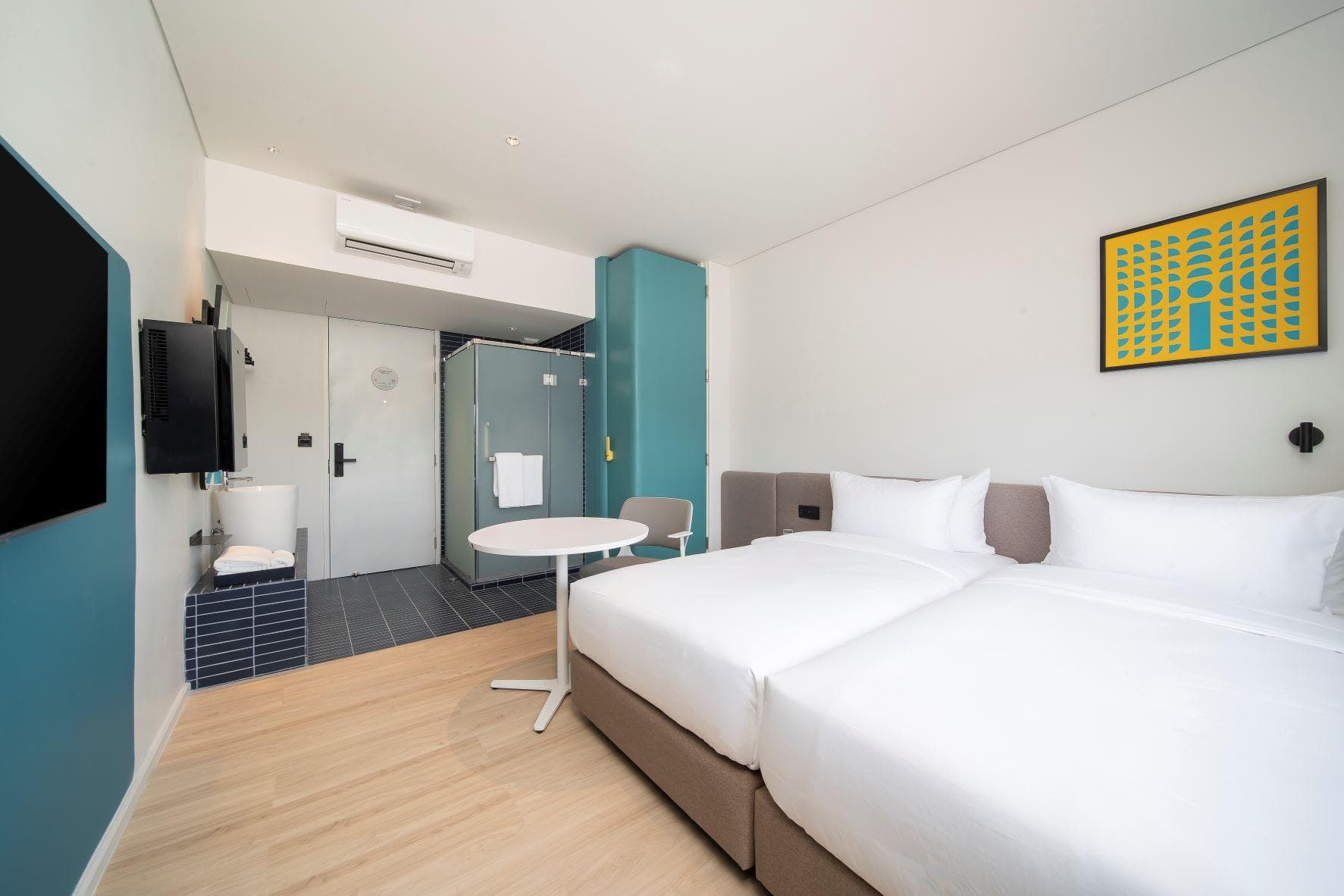 Go Hotel Bowin at Robinson Lifestyle Bowin photo 2