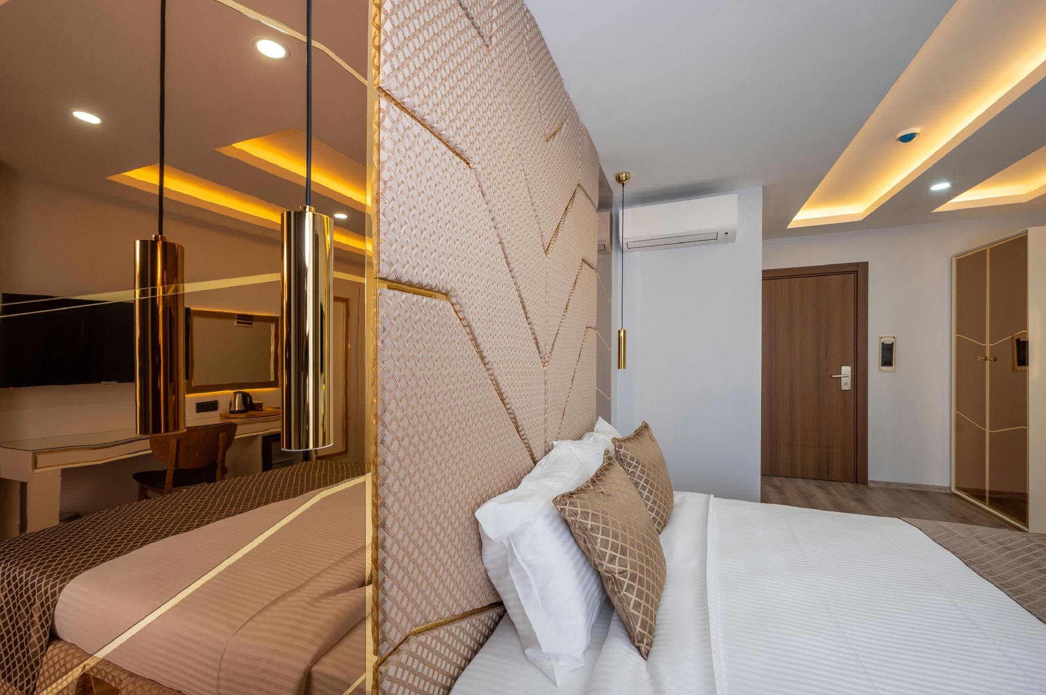 Luxury Airport Hotel By Zazzoni-İstanbul Airport photo 2