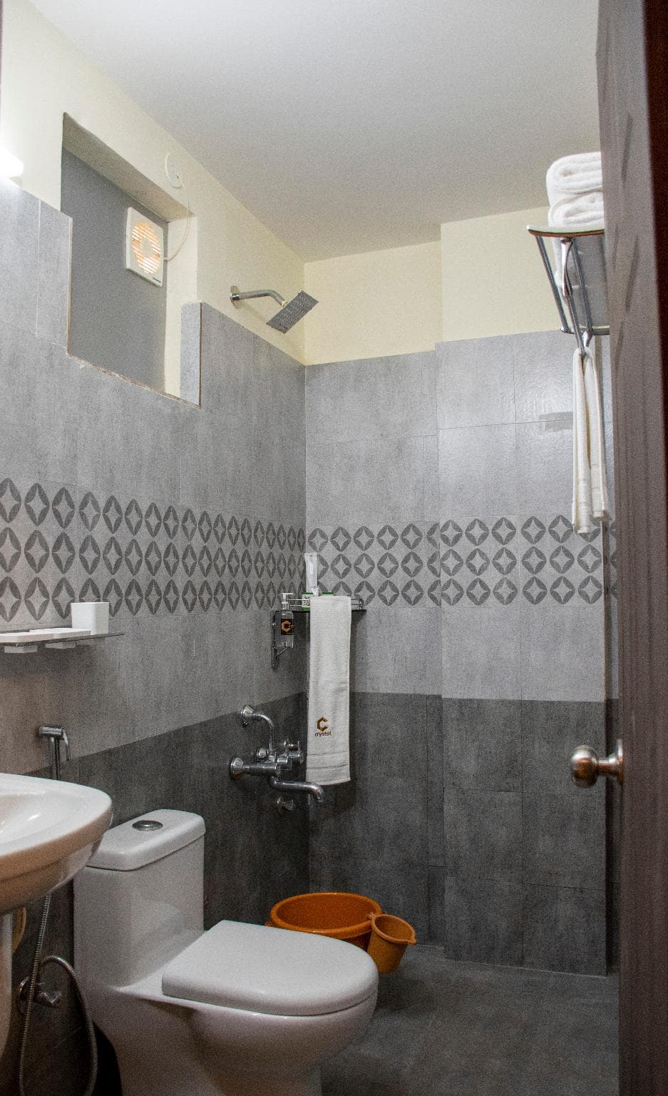 Crystal Inn Hotel photo 3