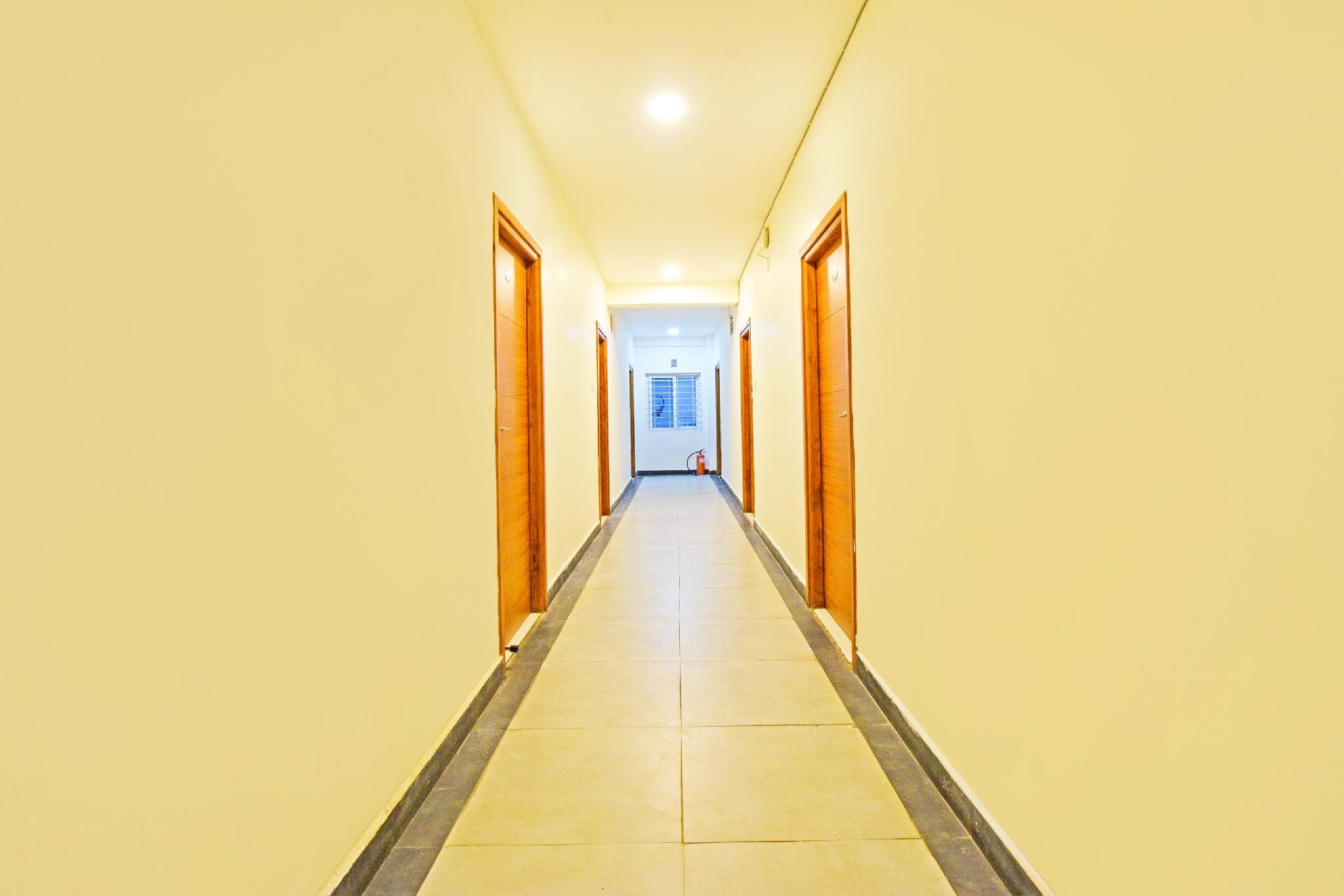 Super Townhouse Kondapur Near Botanical Garden Formerly RRR Inn photo 5