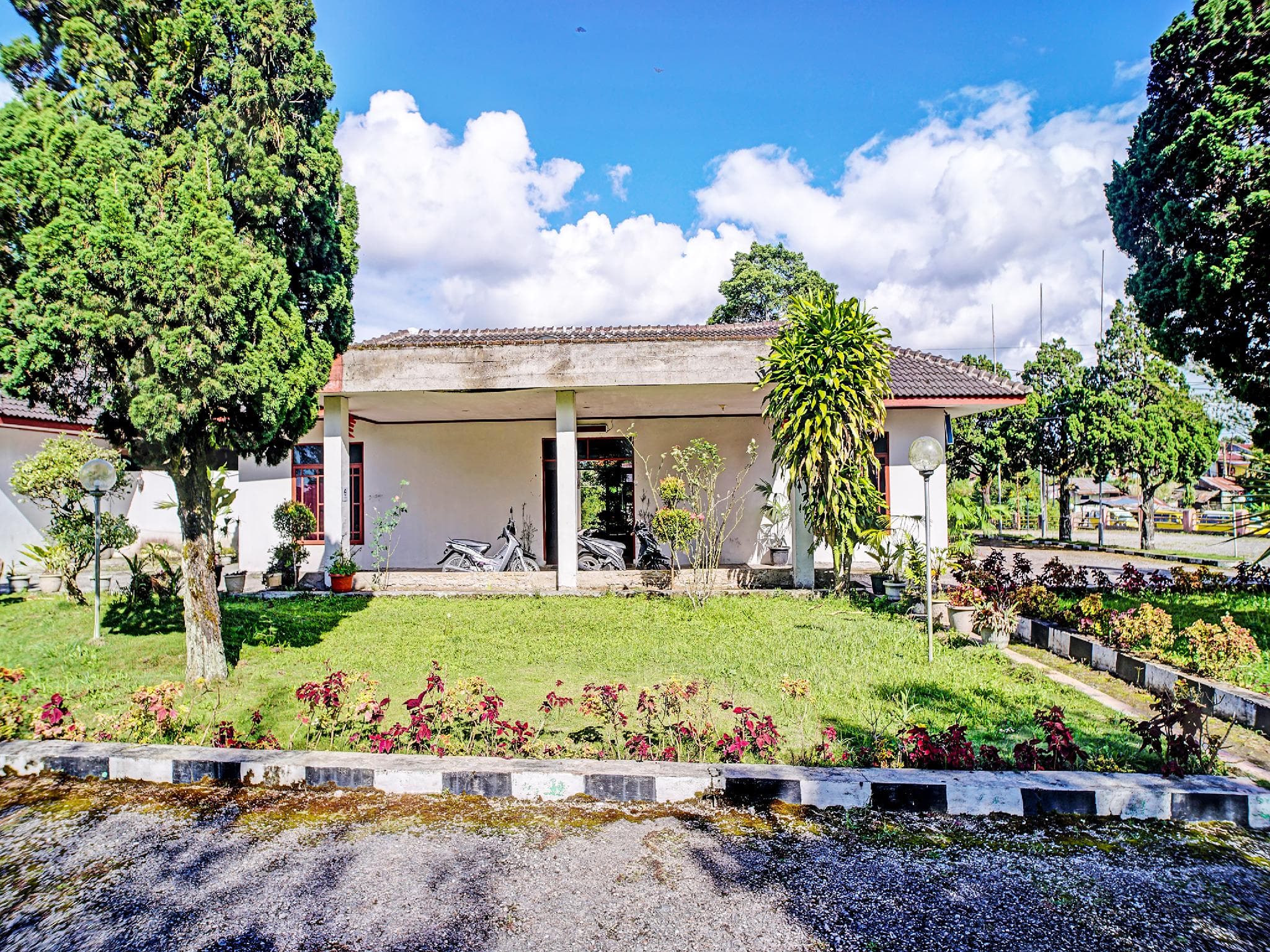 Capital O 92214 Beristera Hotel photo 5
