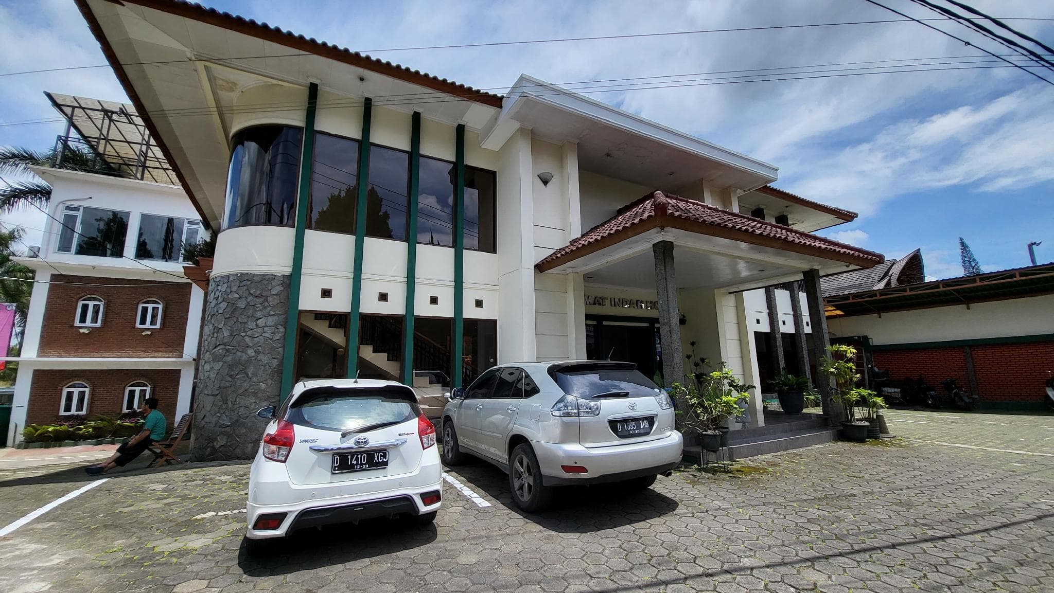 Hikmat Indah Hotel Lembang photo 3