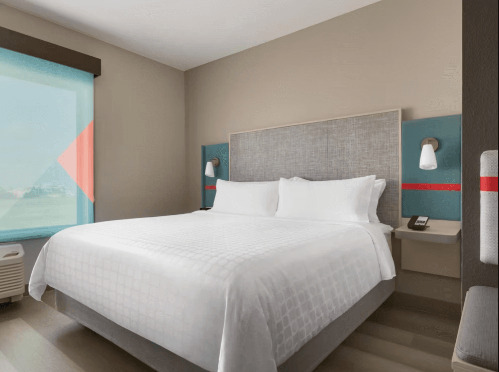 avid hotel Brooklyn Dyker Heights By IHG photo 2
