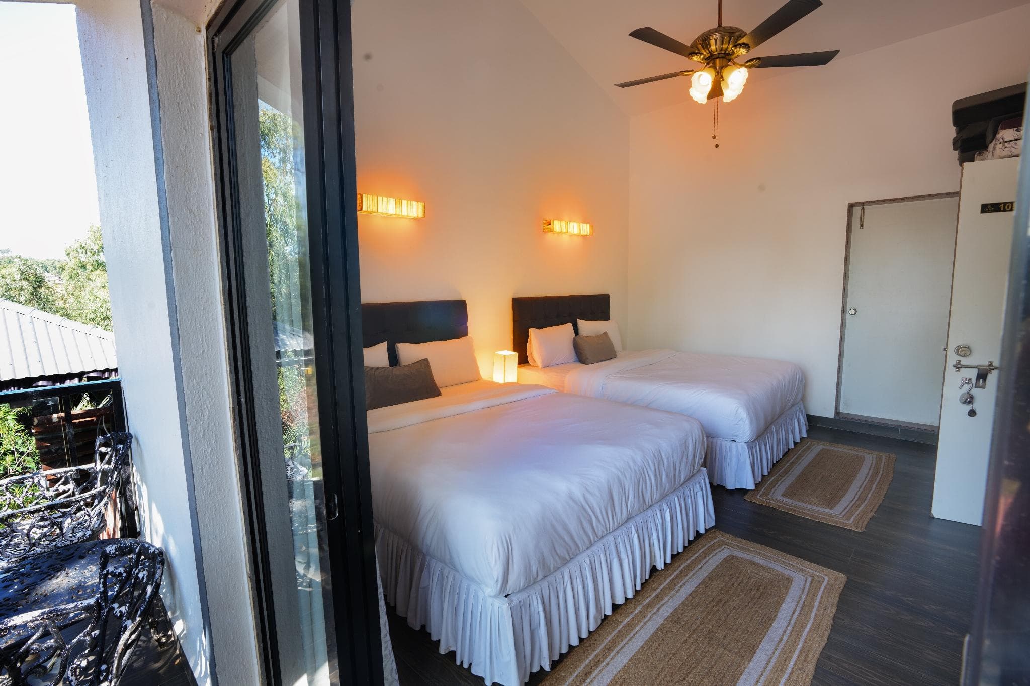 Azalea Villa photo 2