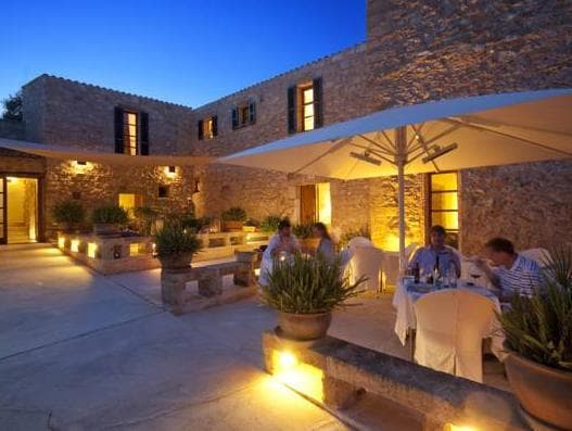 Cases de Son Barbassa Hotel & Restaurant