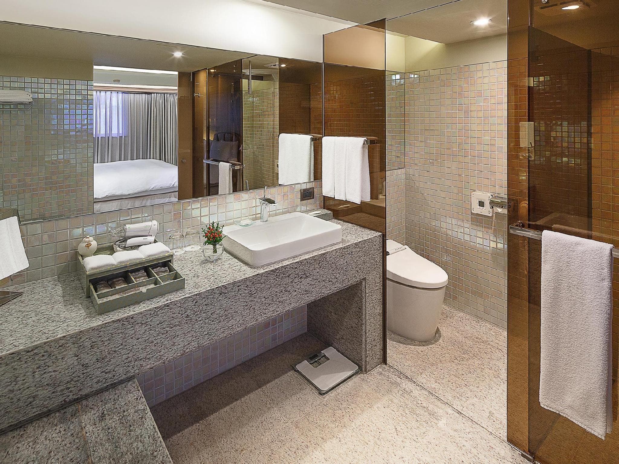 The Landis Taipei Hotel photo 2