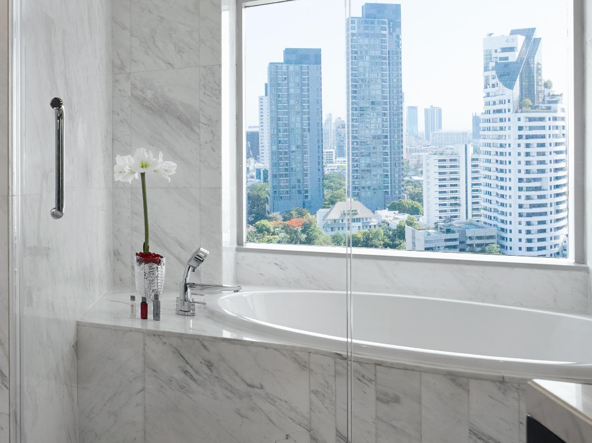 Bangkok Marriott Hotel Sukhumvit photo 5