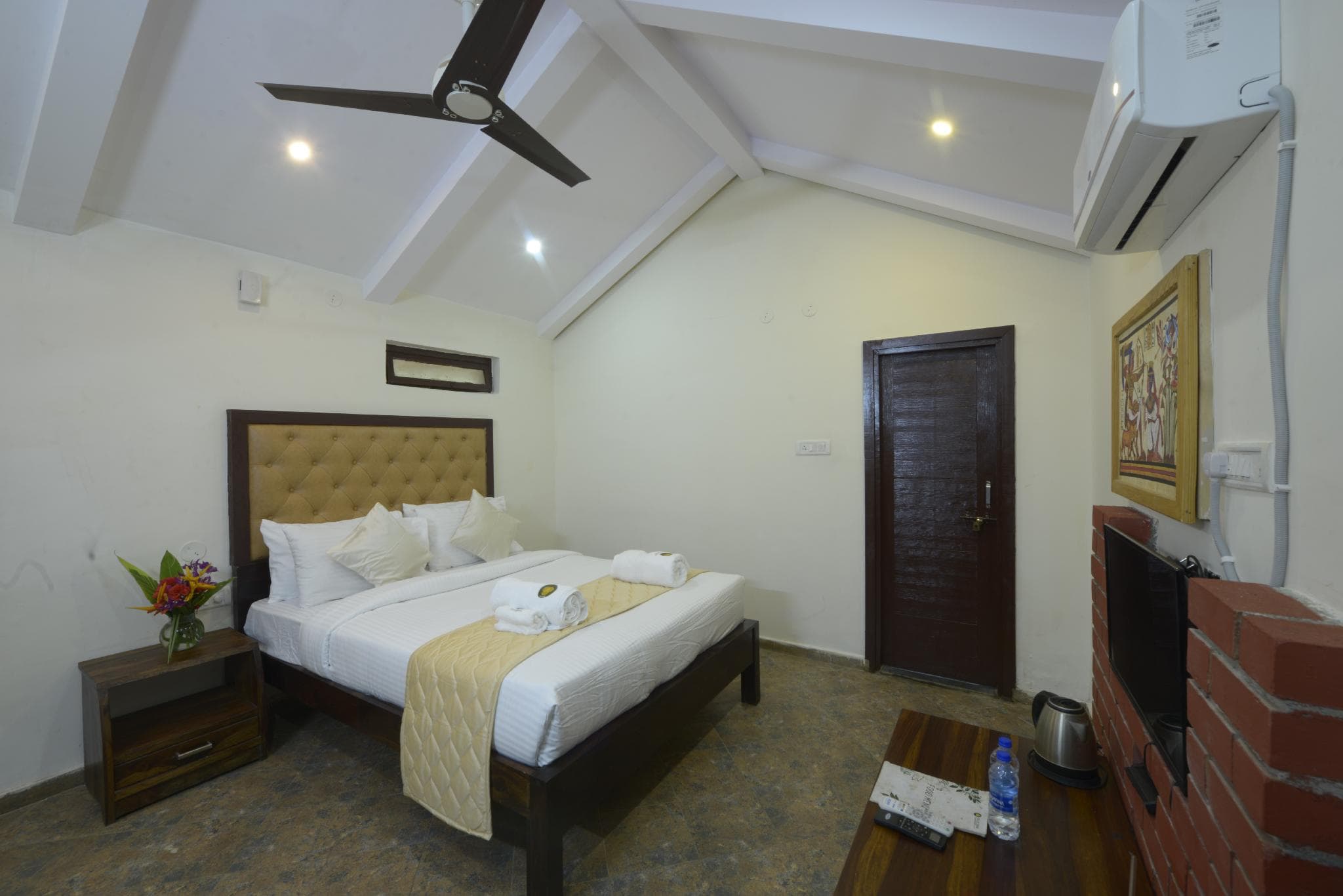 Gold Coins Club & Resort photo 3