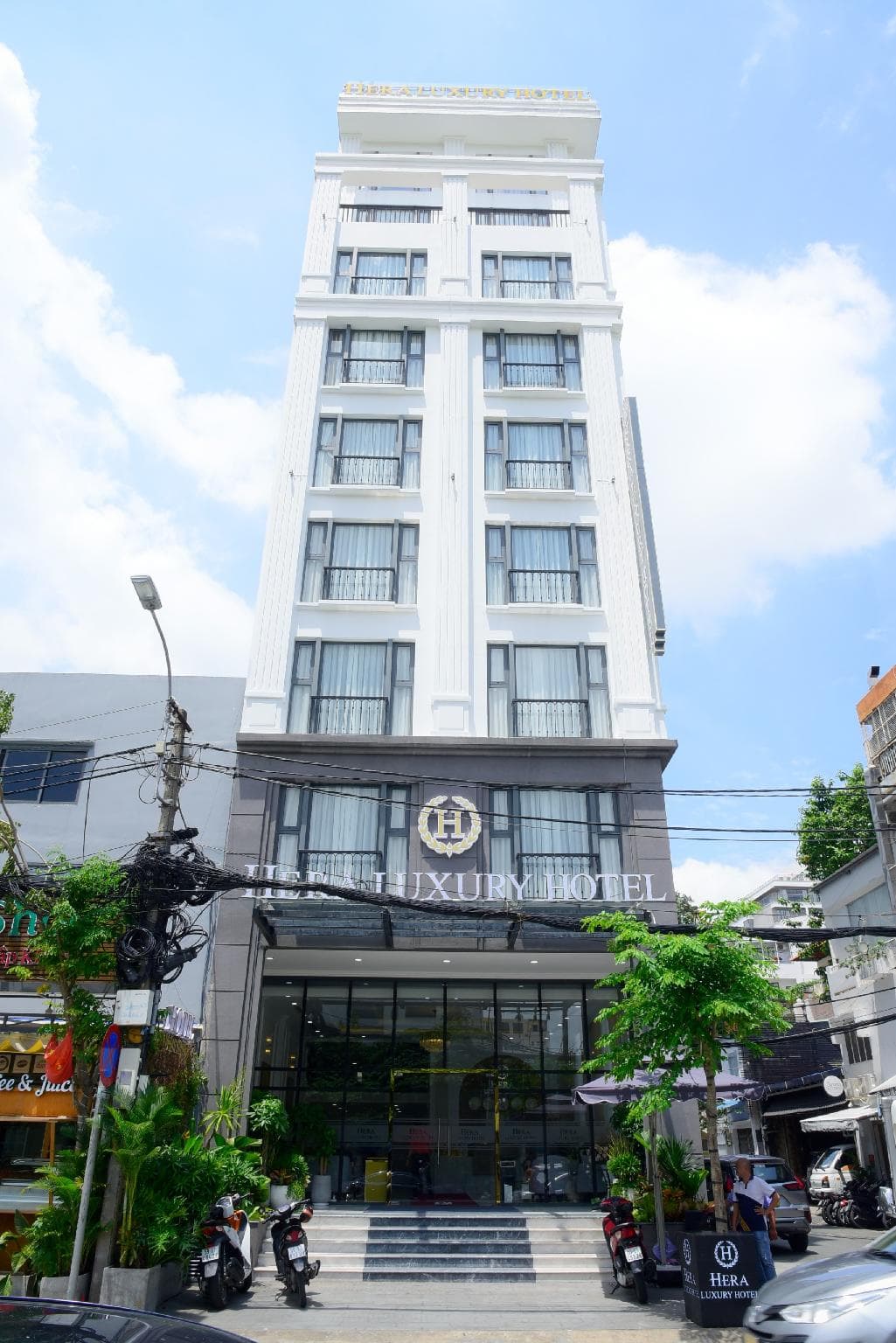 Hera Luxury Hotel photo 4
