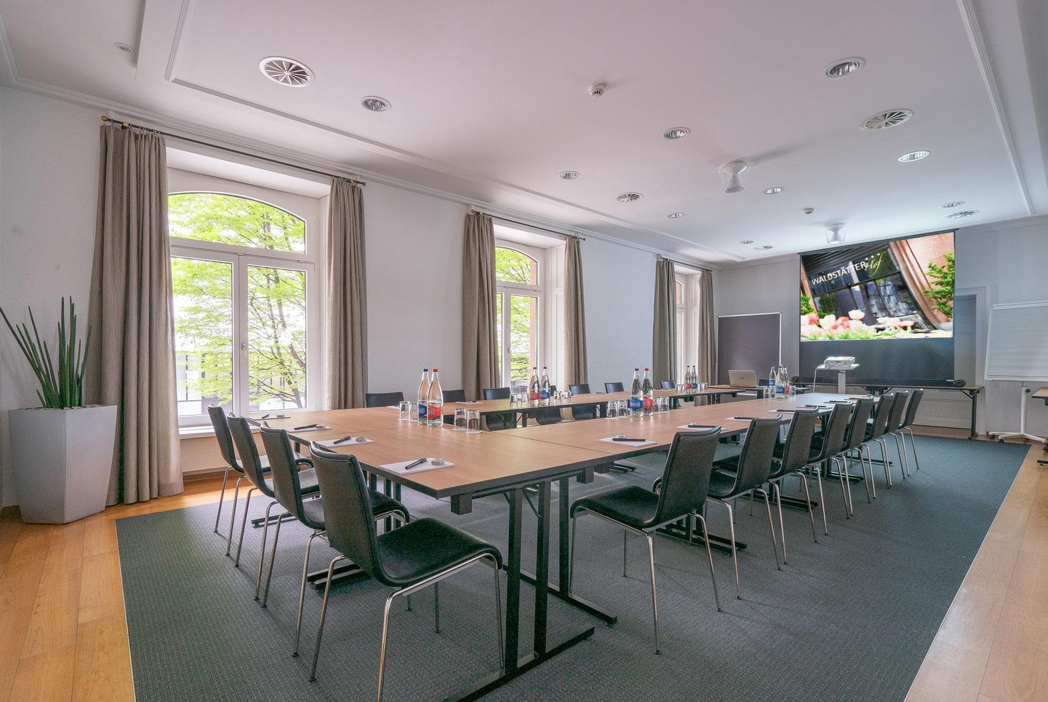 Waldstaetterhof Swiss Quality Hotel photo 5