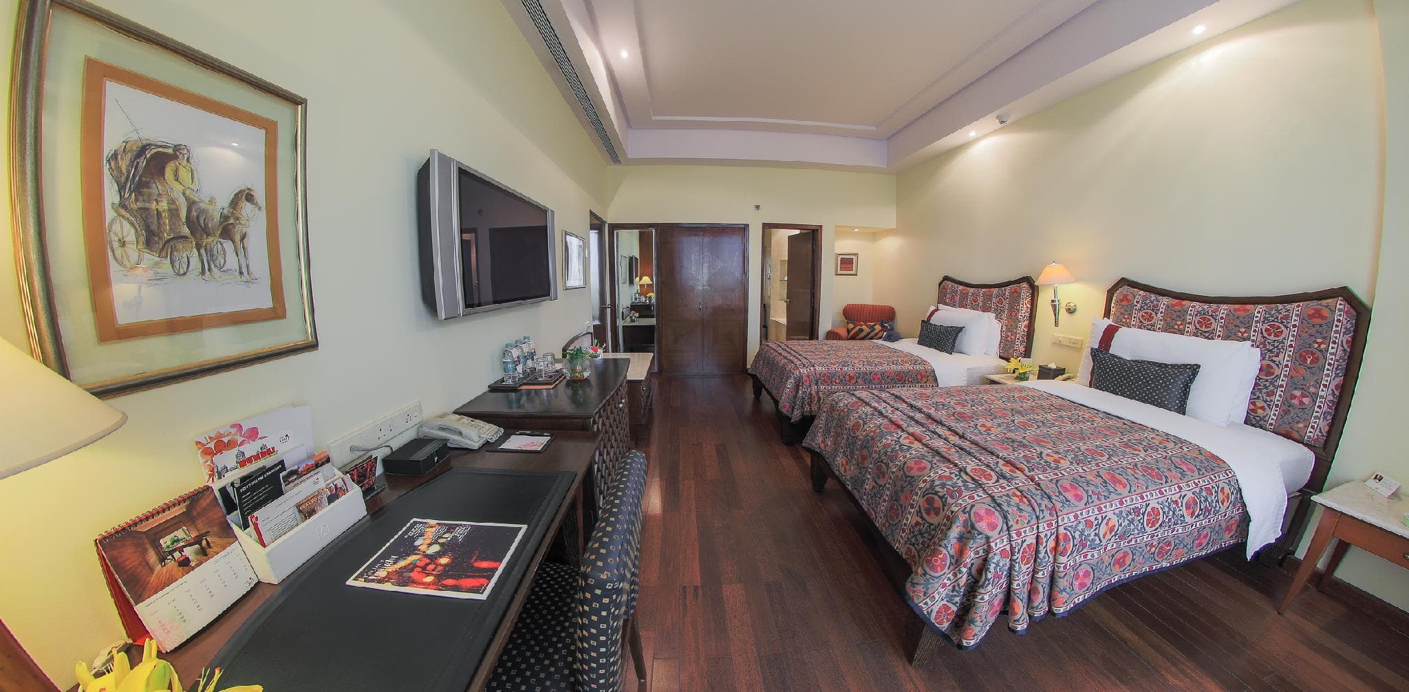 The LaLiT Mumbai photo 2