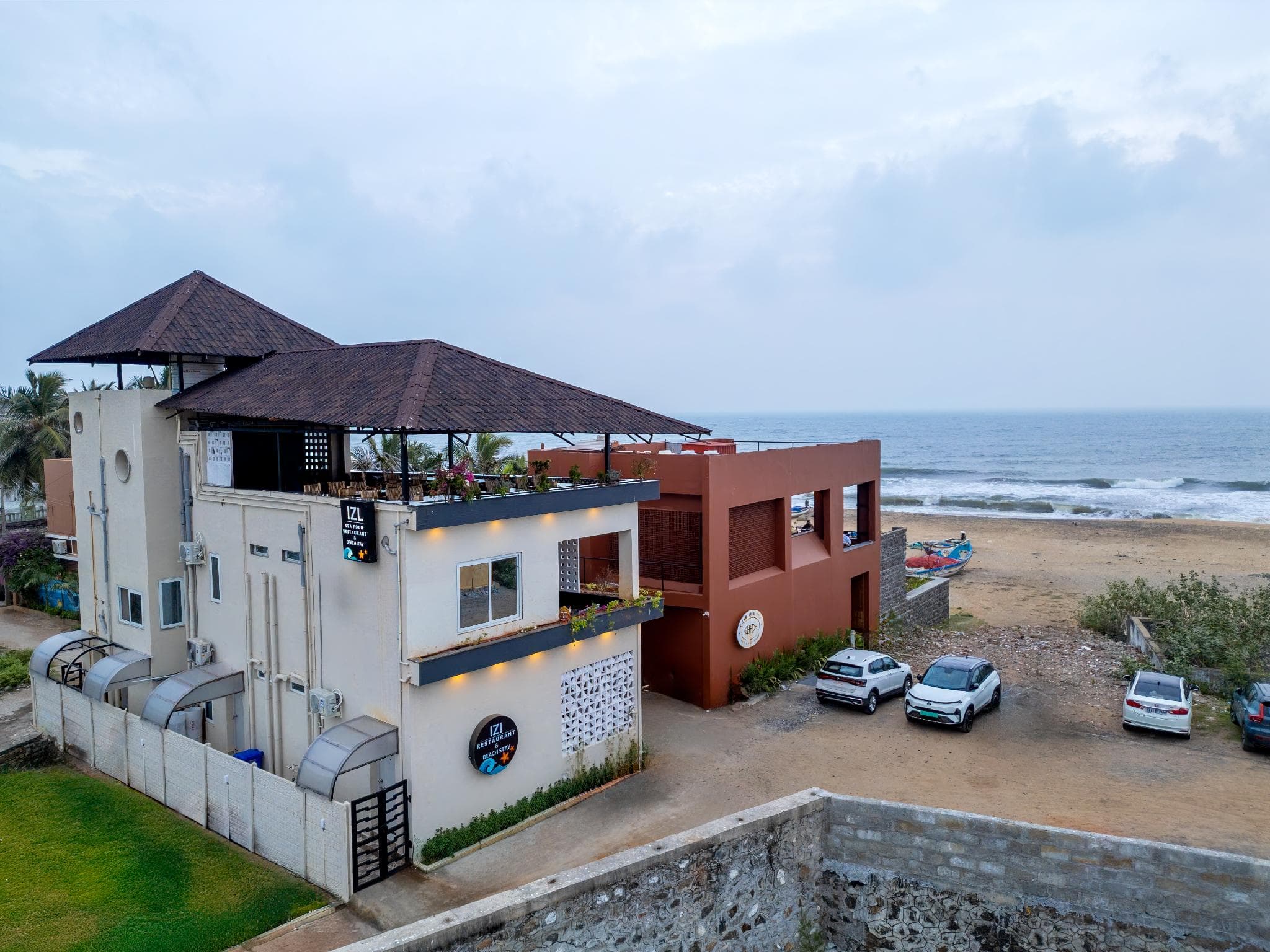 IZI Beach Stay
