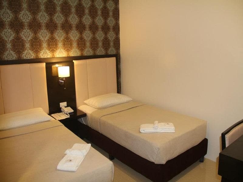 Manhattan Suites Inn photo 3