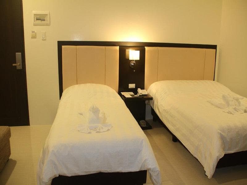 Manhattan Suites Inn photo 4