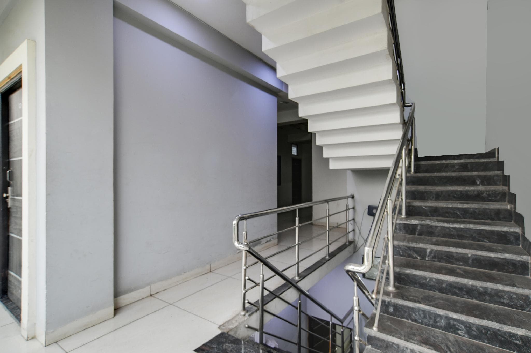 OYO Flagship Hotel Zoyo photo 4