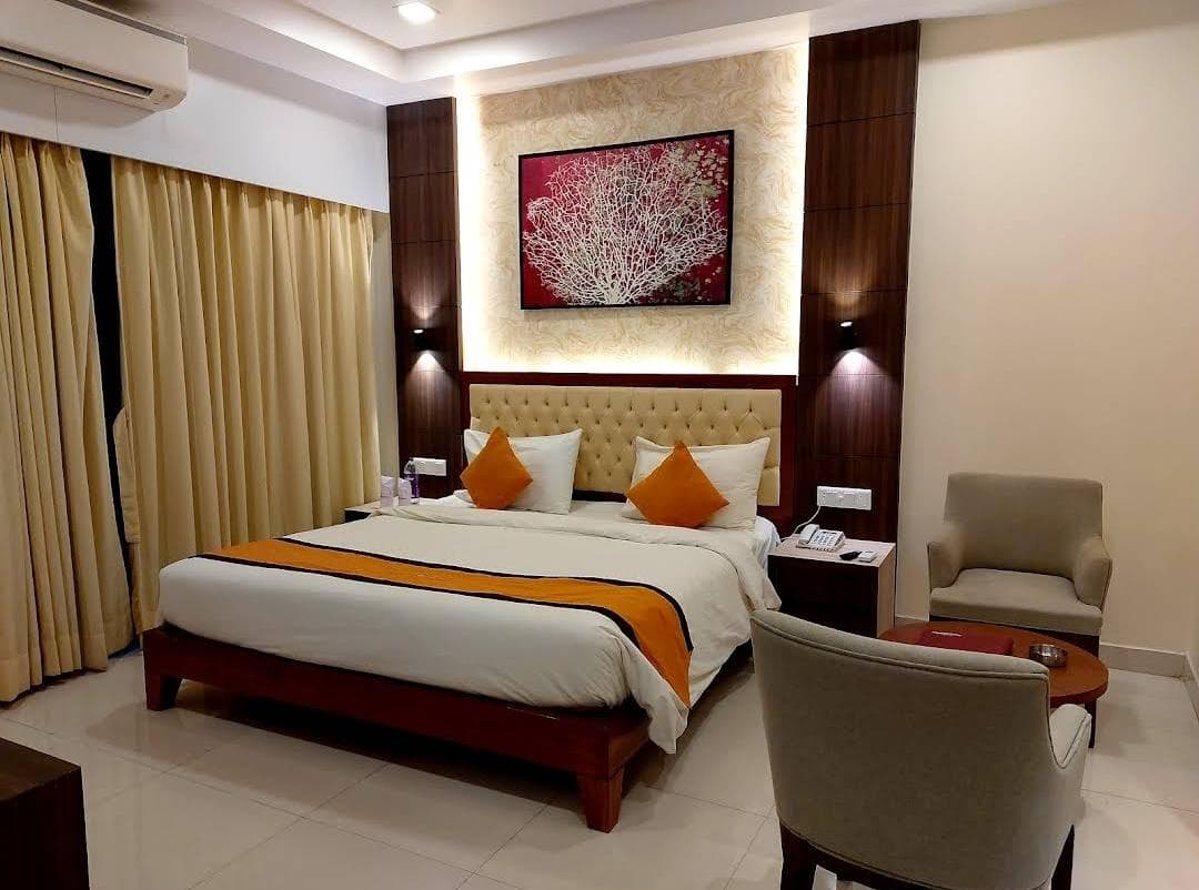 Sambhabana Hotel & Suites photo 2