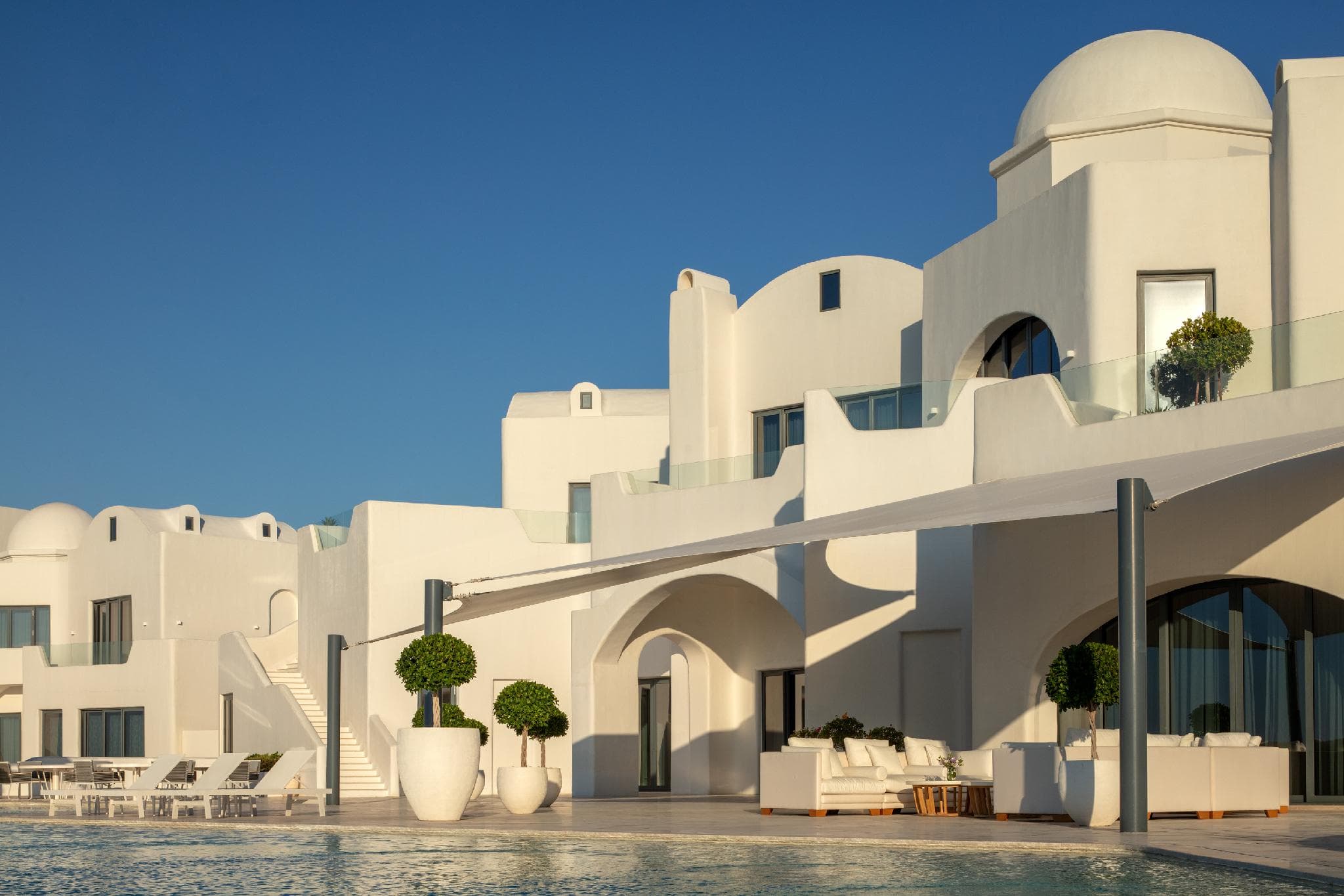 Anantara Retreat Santorini Abu Dhabi - Adults Only photo 4