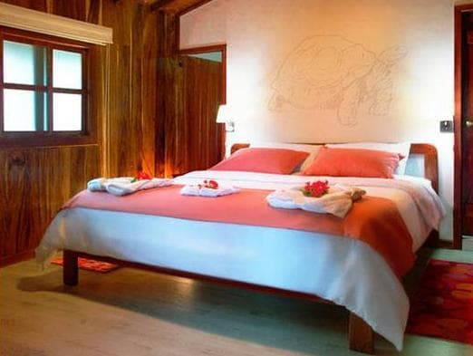 The Wooden House Hotel photo 2